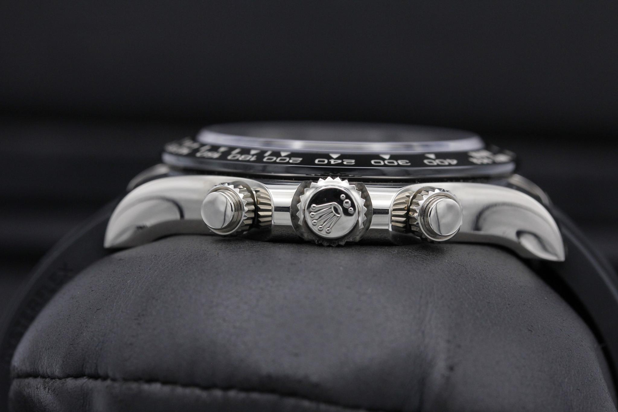Watch Image 3
