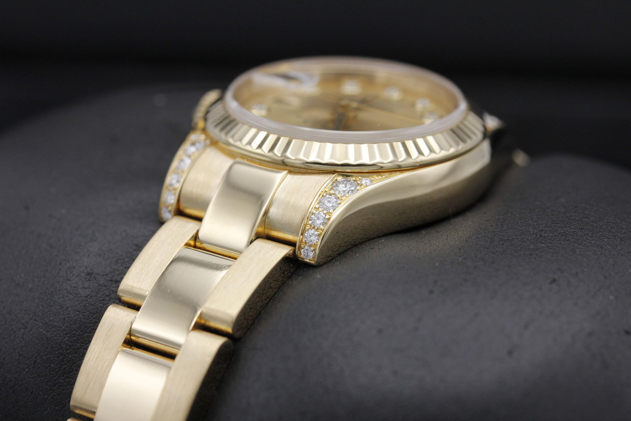 Watch Image 5
