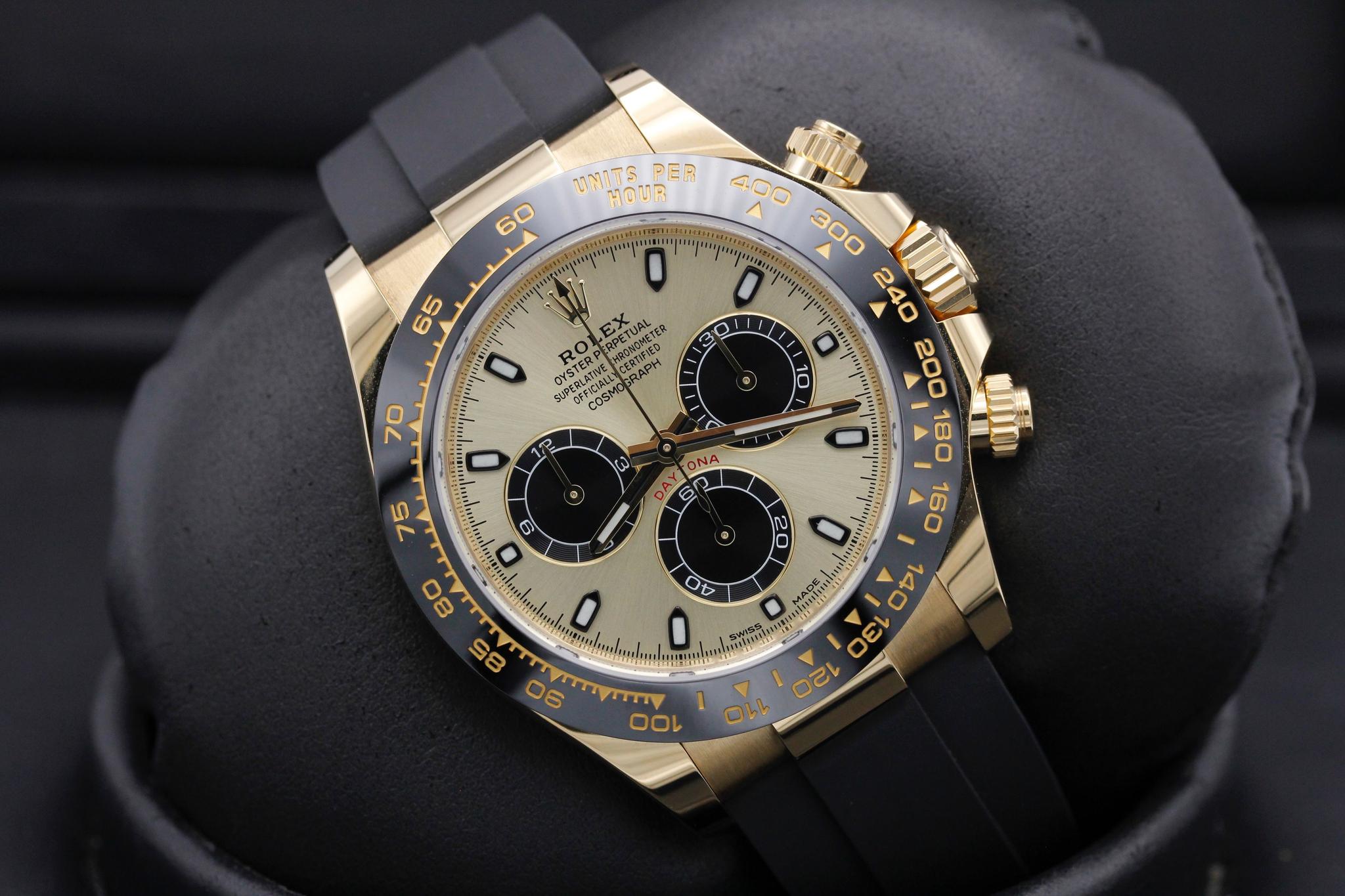 Watch Image 9