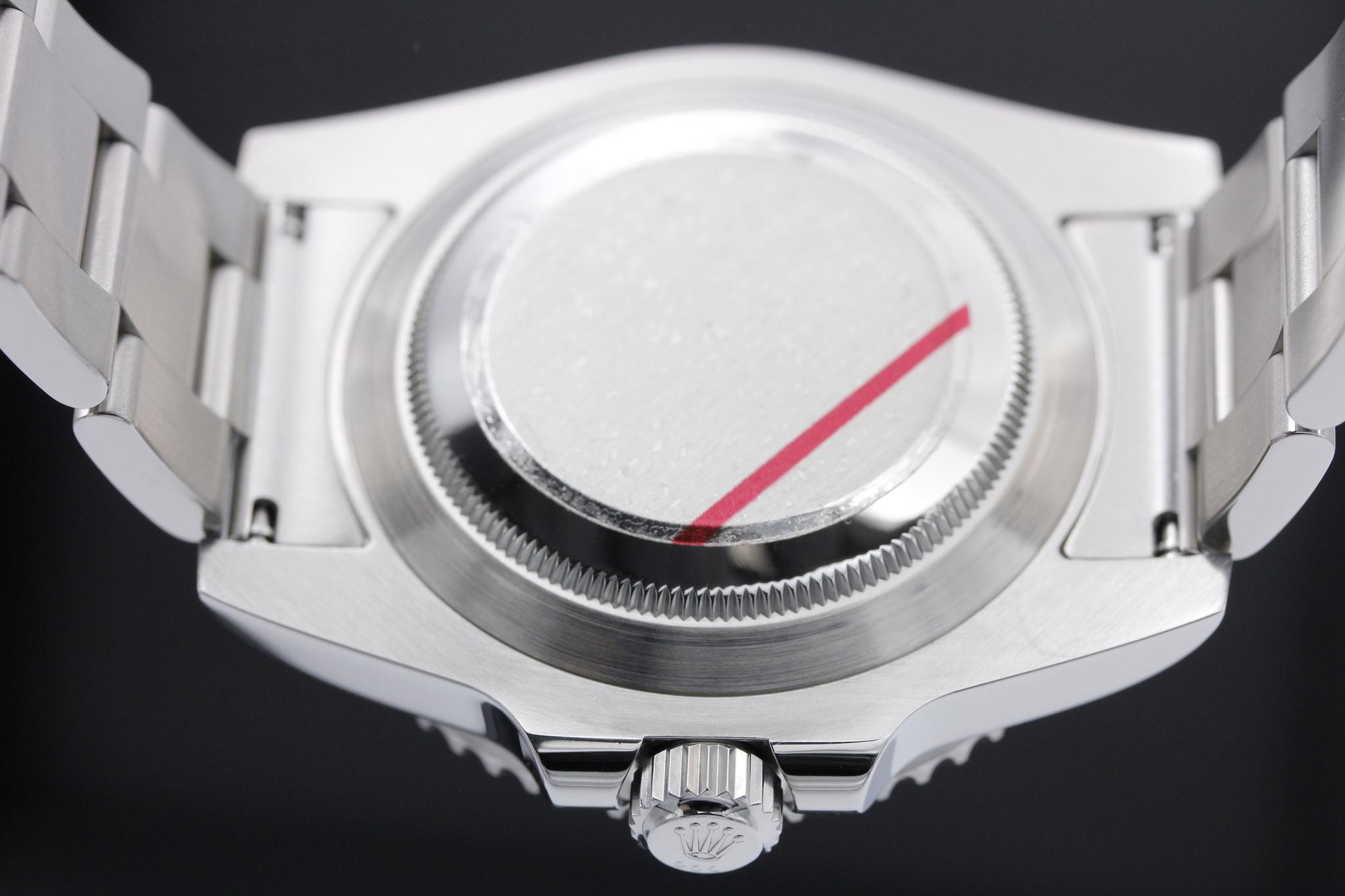 Watch Image 7