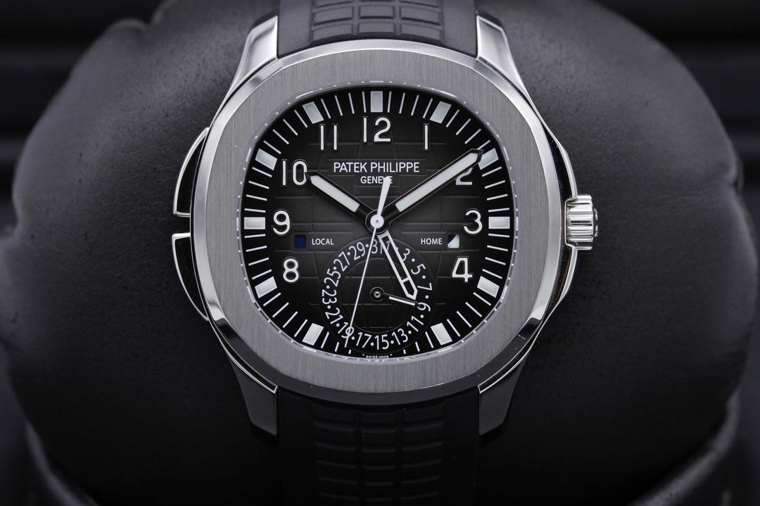 Patek Philippe Aquanaut Travel Time 5164