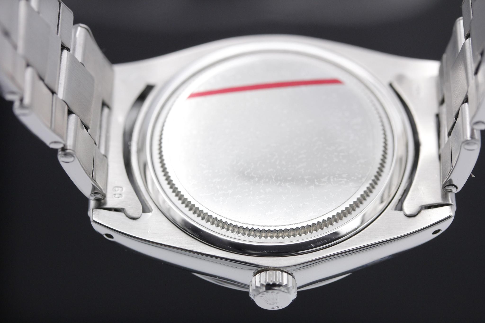 Watch Image 7