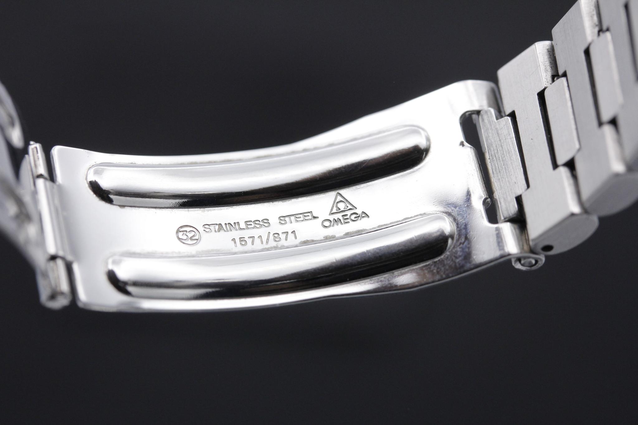 Watch Image 9