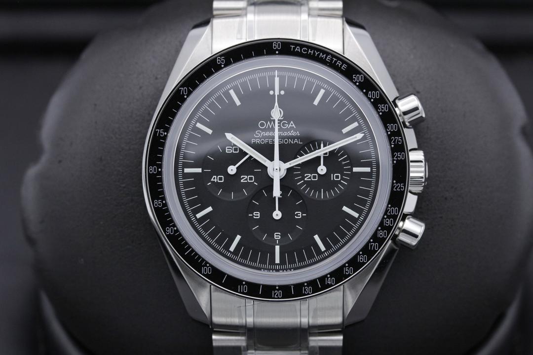 Omega Speedmaster "Sapphire" 311.30.42.30.01.006