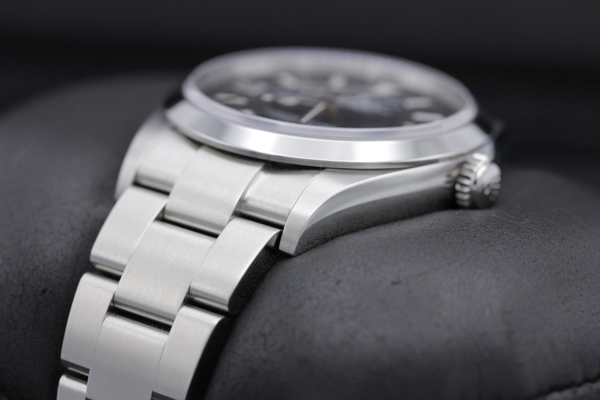 Watch Image 2