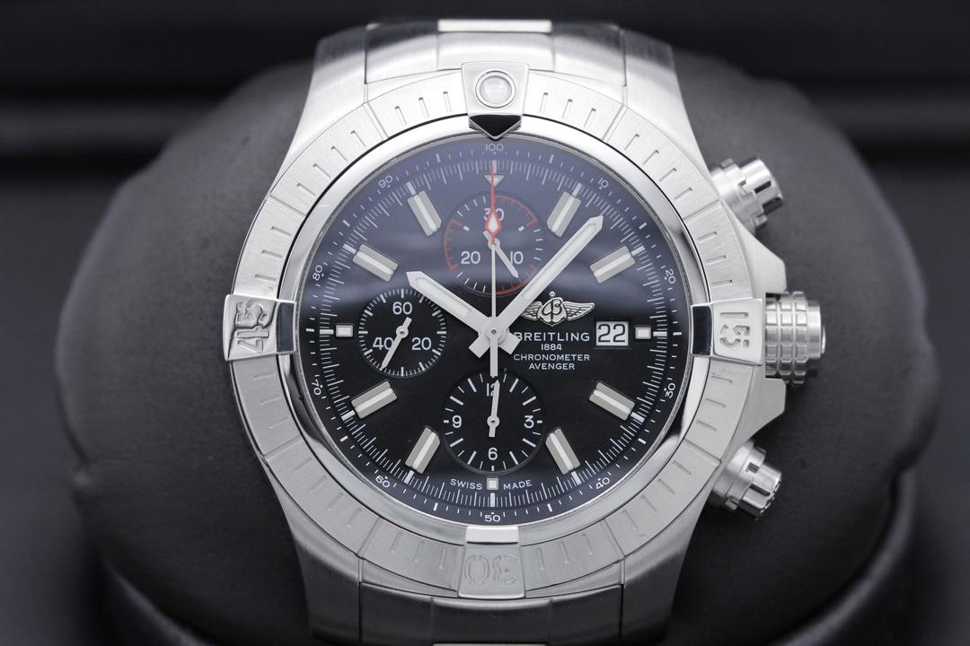 Breitling Super Avenger Chronograph 48 A13375101B1A1