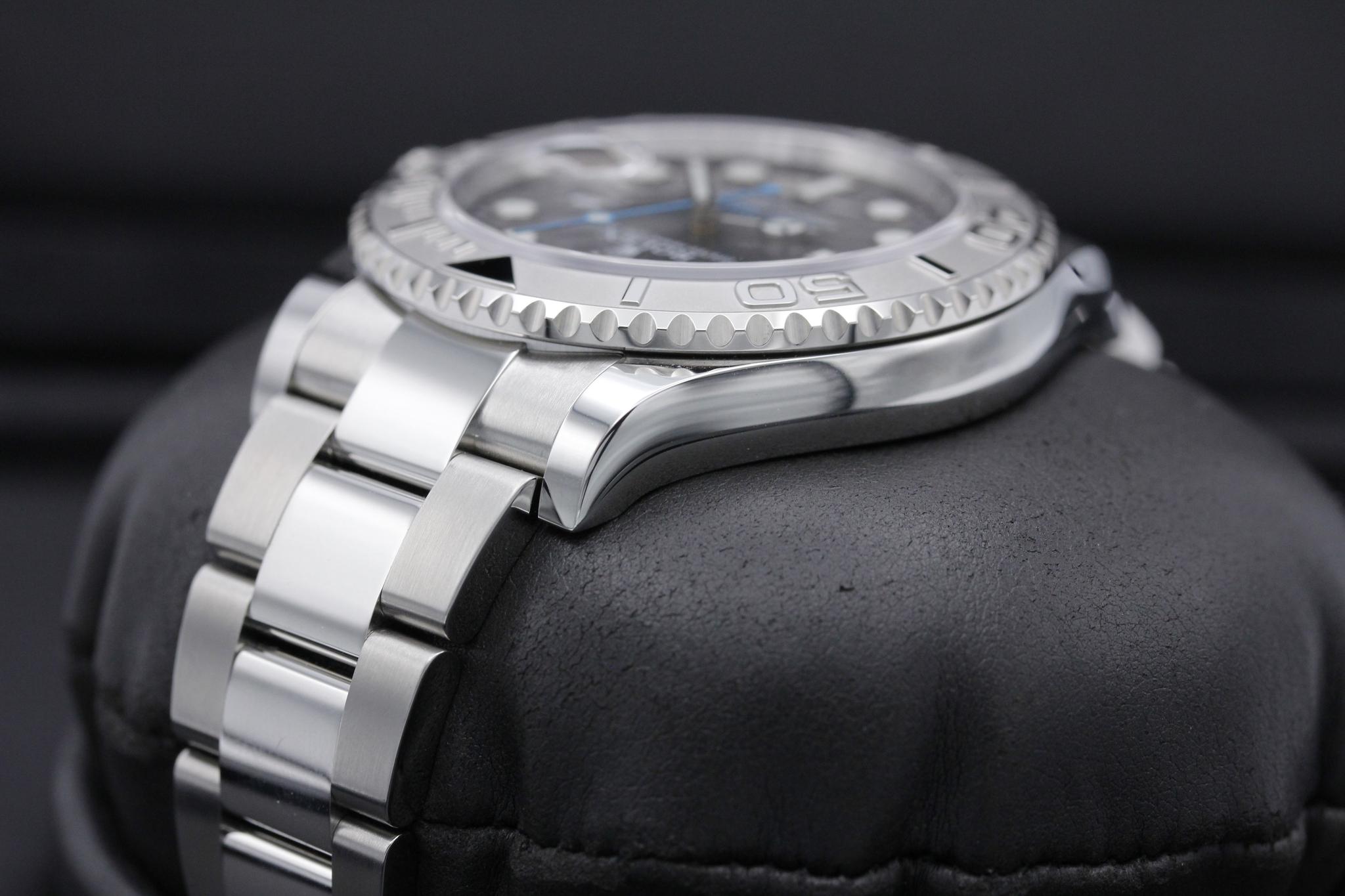 Watch Image 6