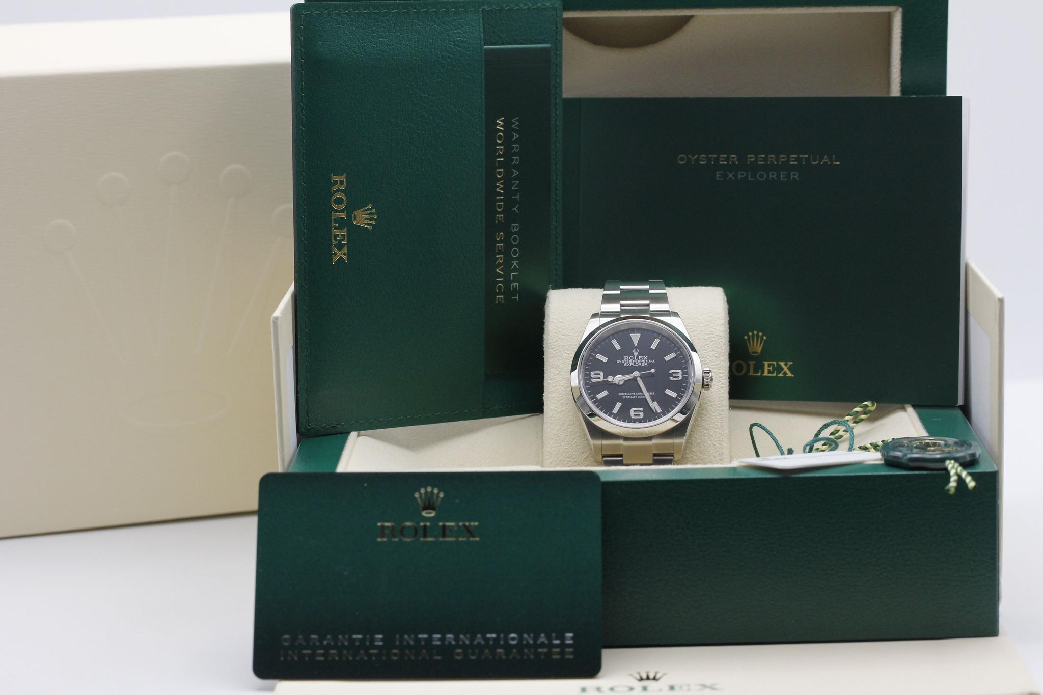 Watch Image 11