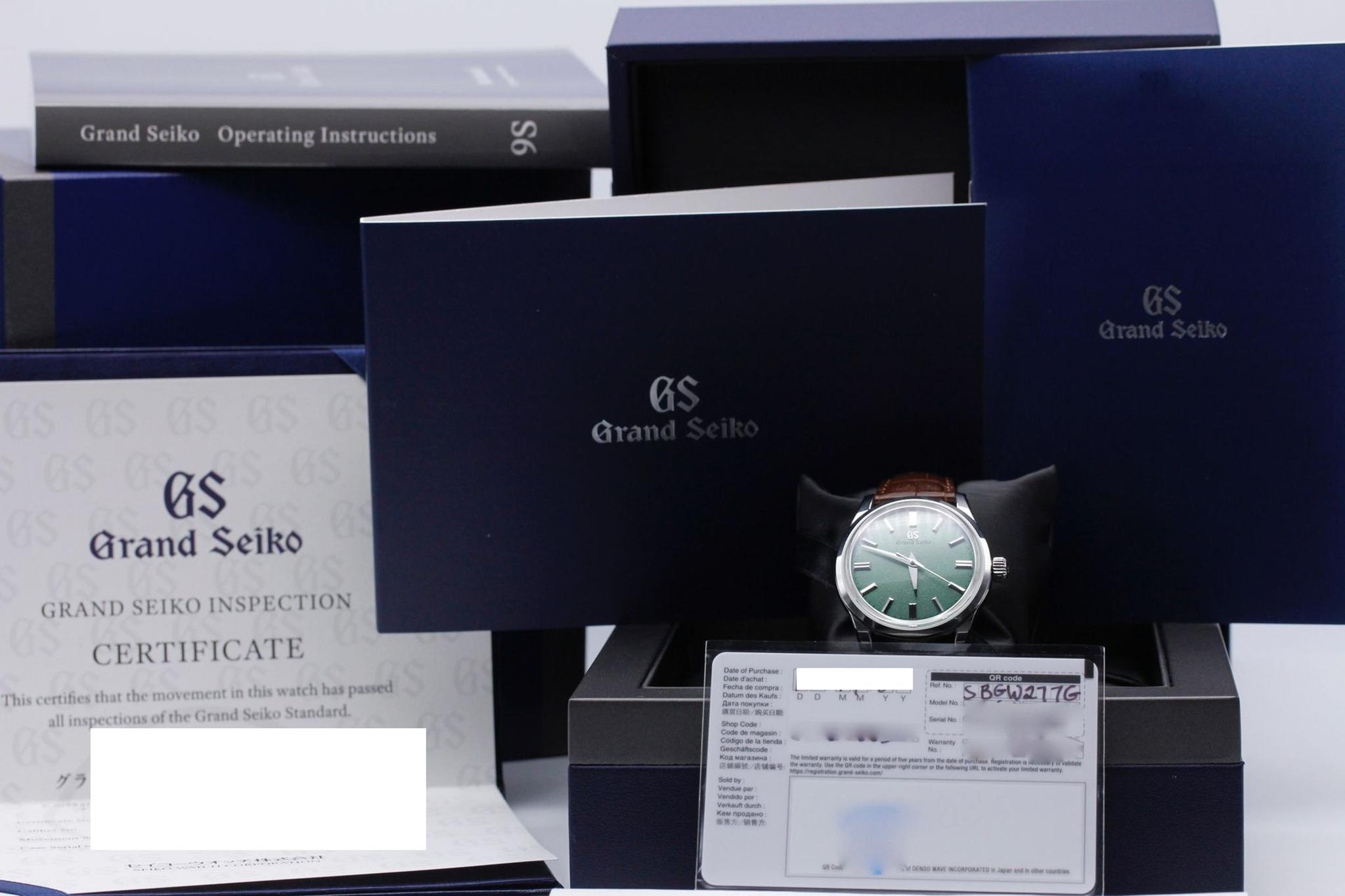 Watch Image 11