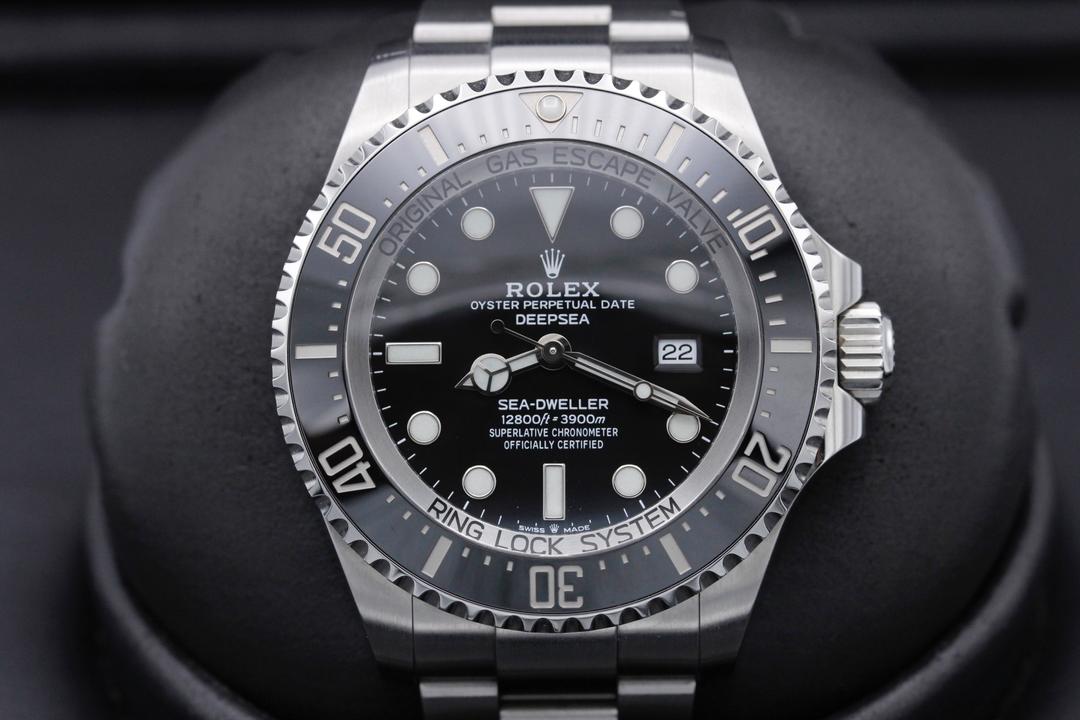 Rolex Deepsea Sea Dweller 126660