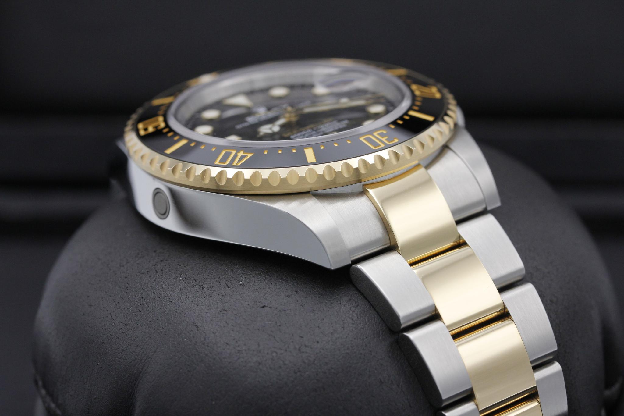 Watch Image 6