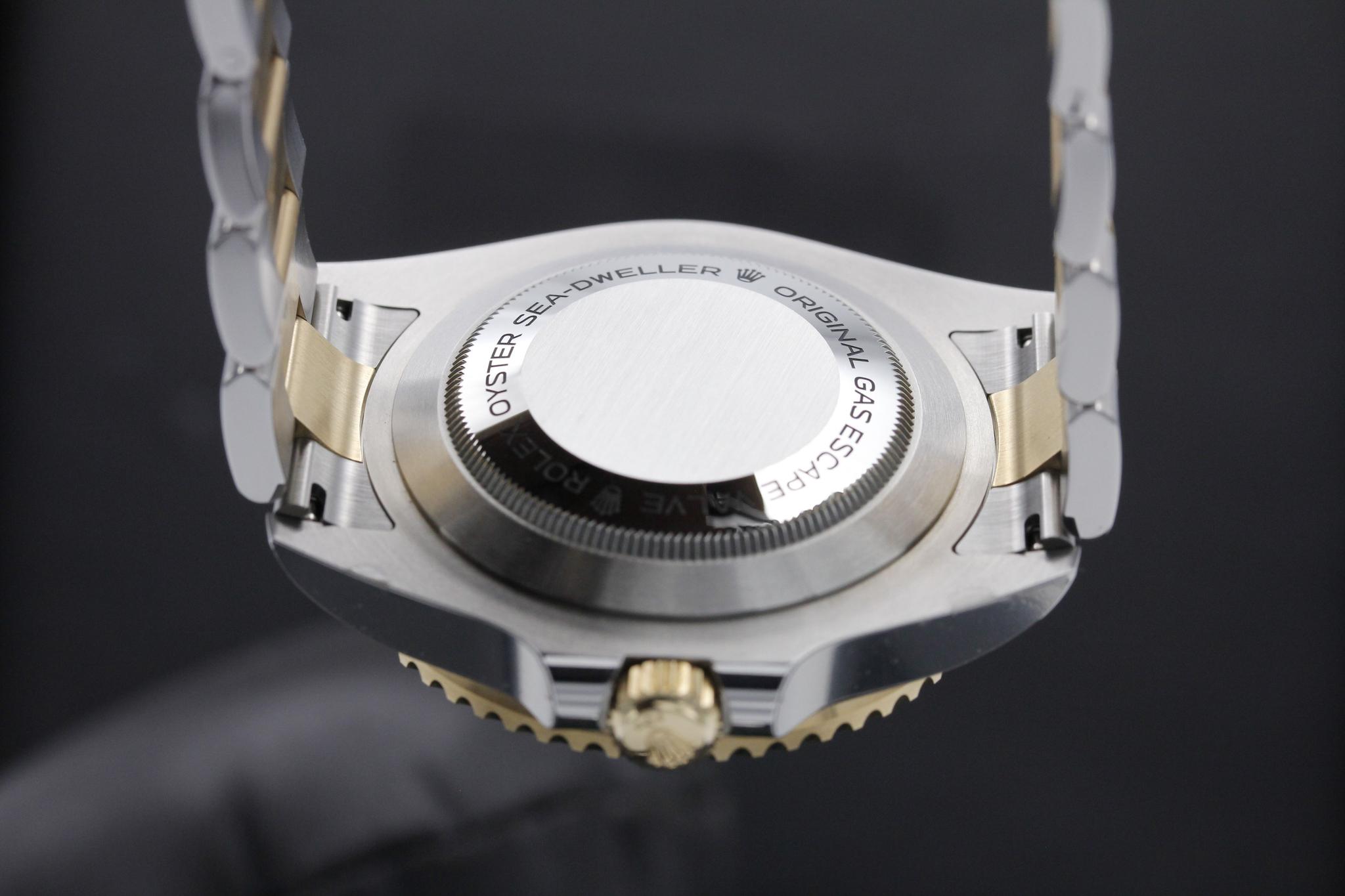 Watch Image 7