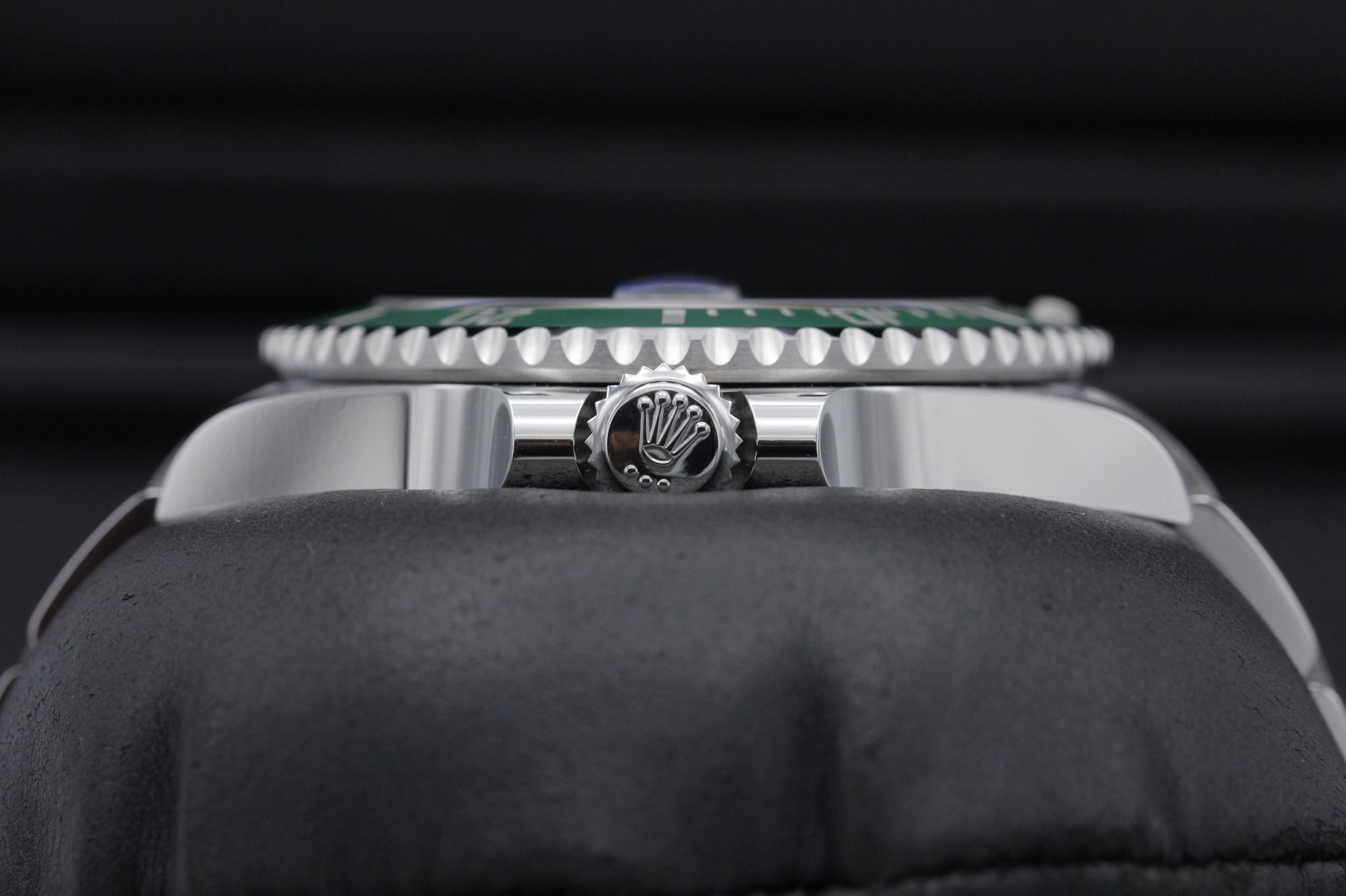 Watch Image 3