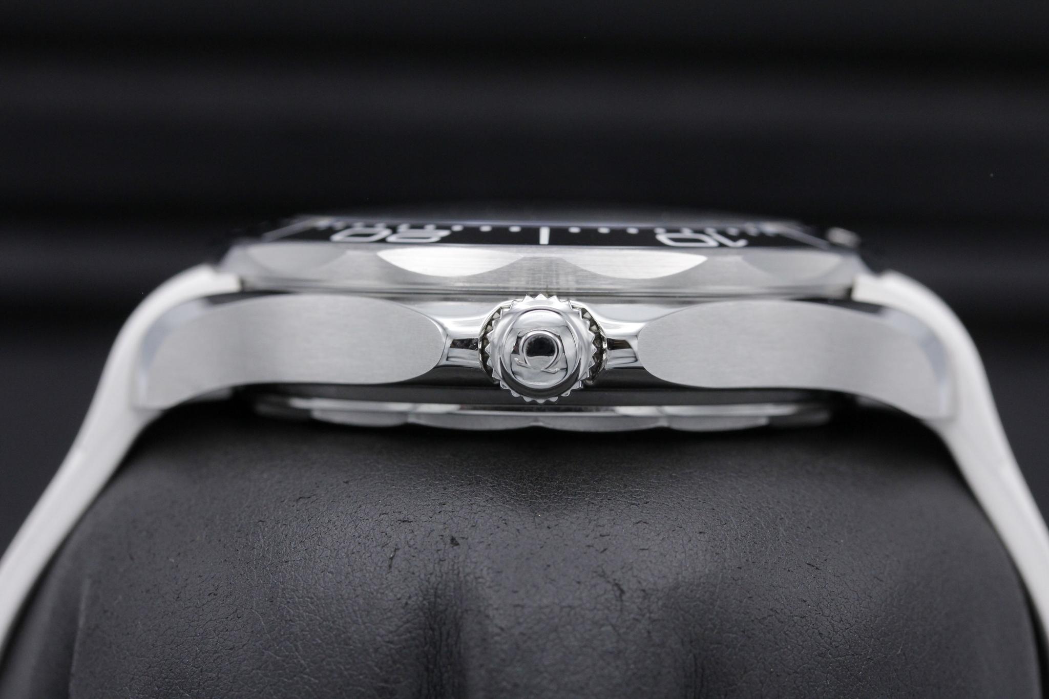 Watch Image 3