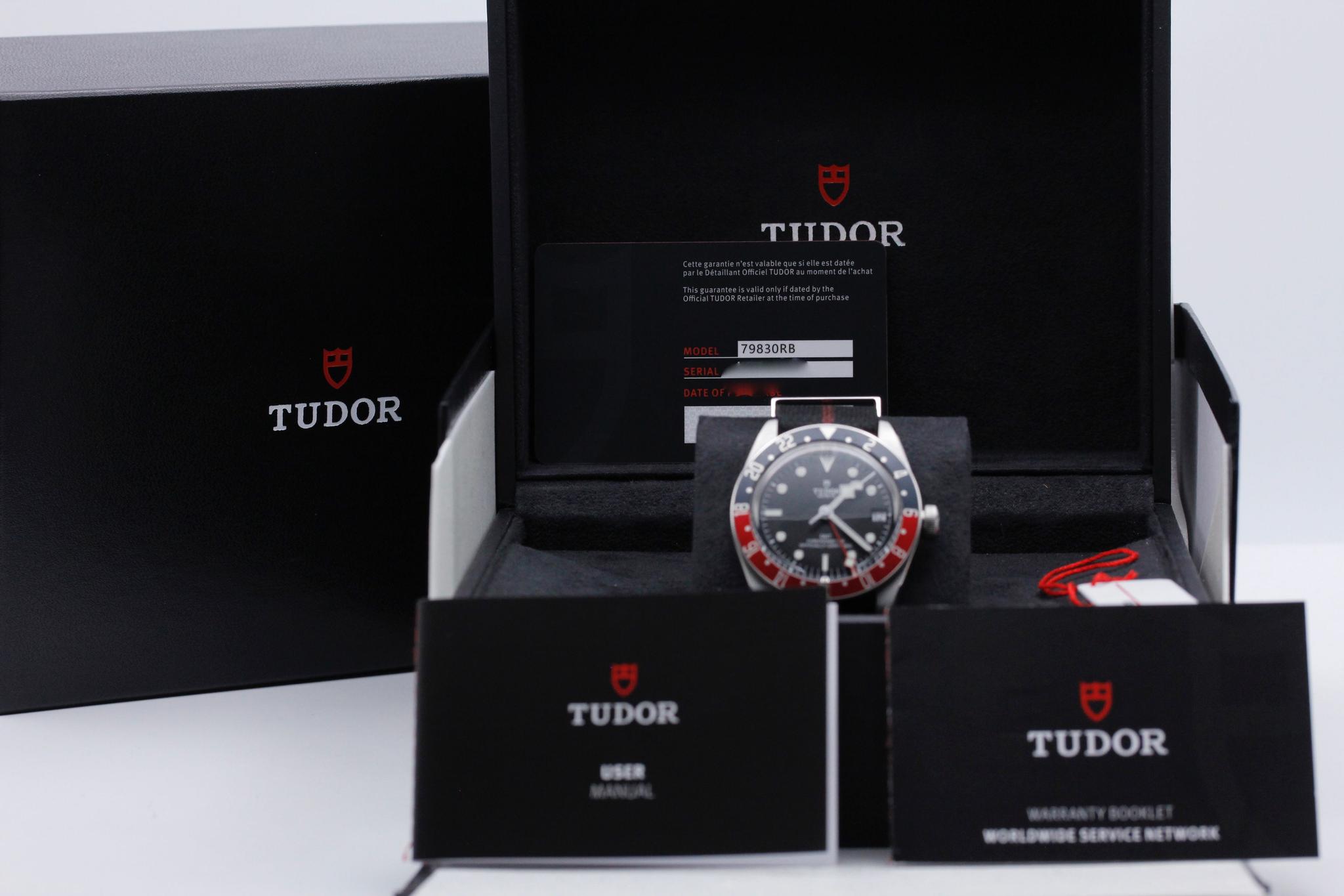 Watch Image 11
