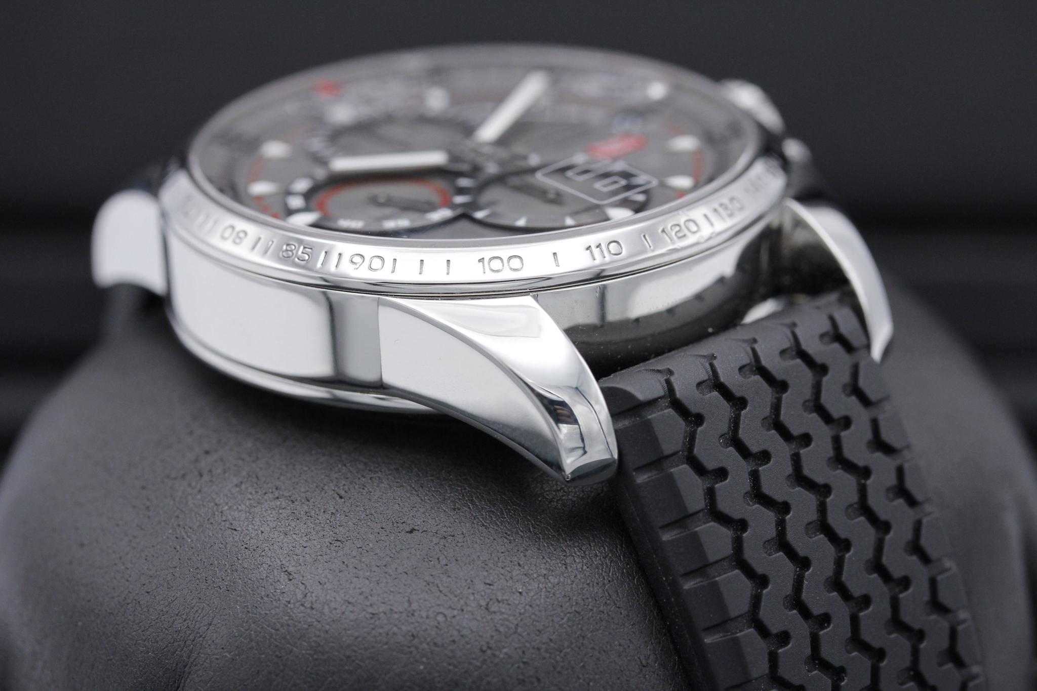Watch Image 6