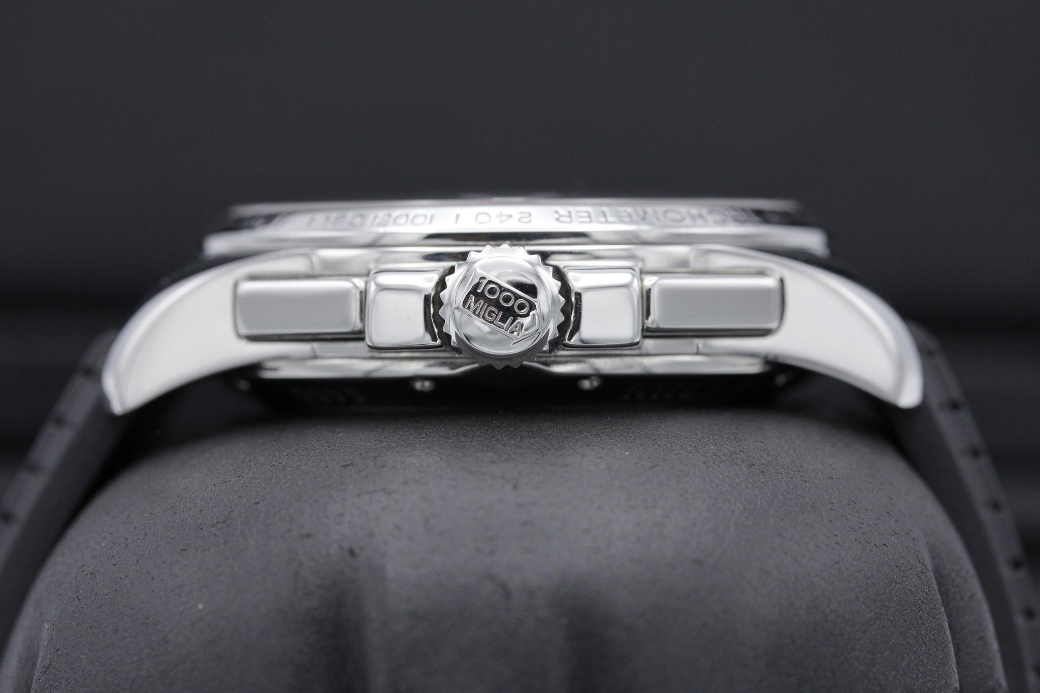 Watch Image 3