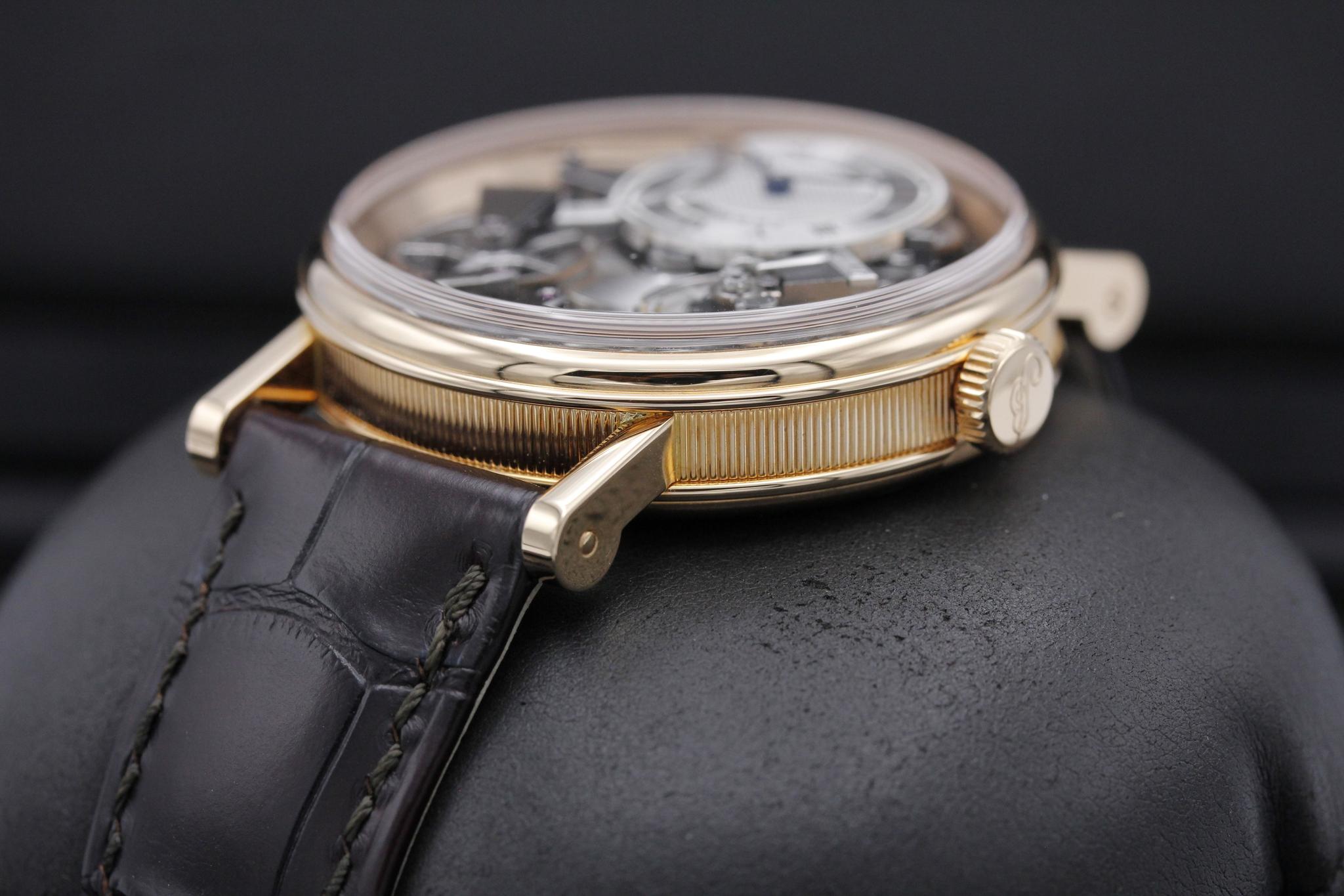 Watch Image 2