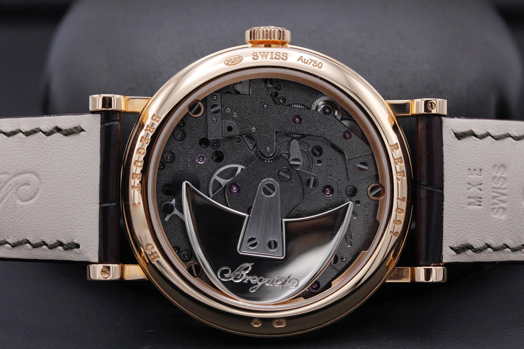 Watch Image 7