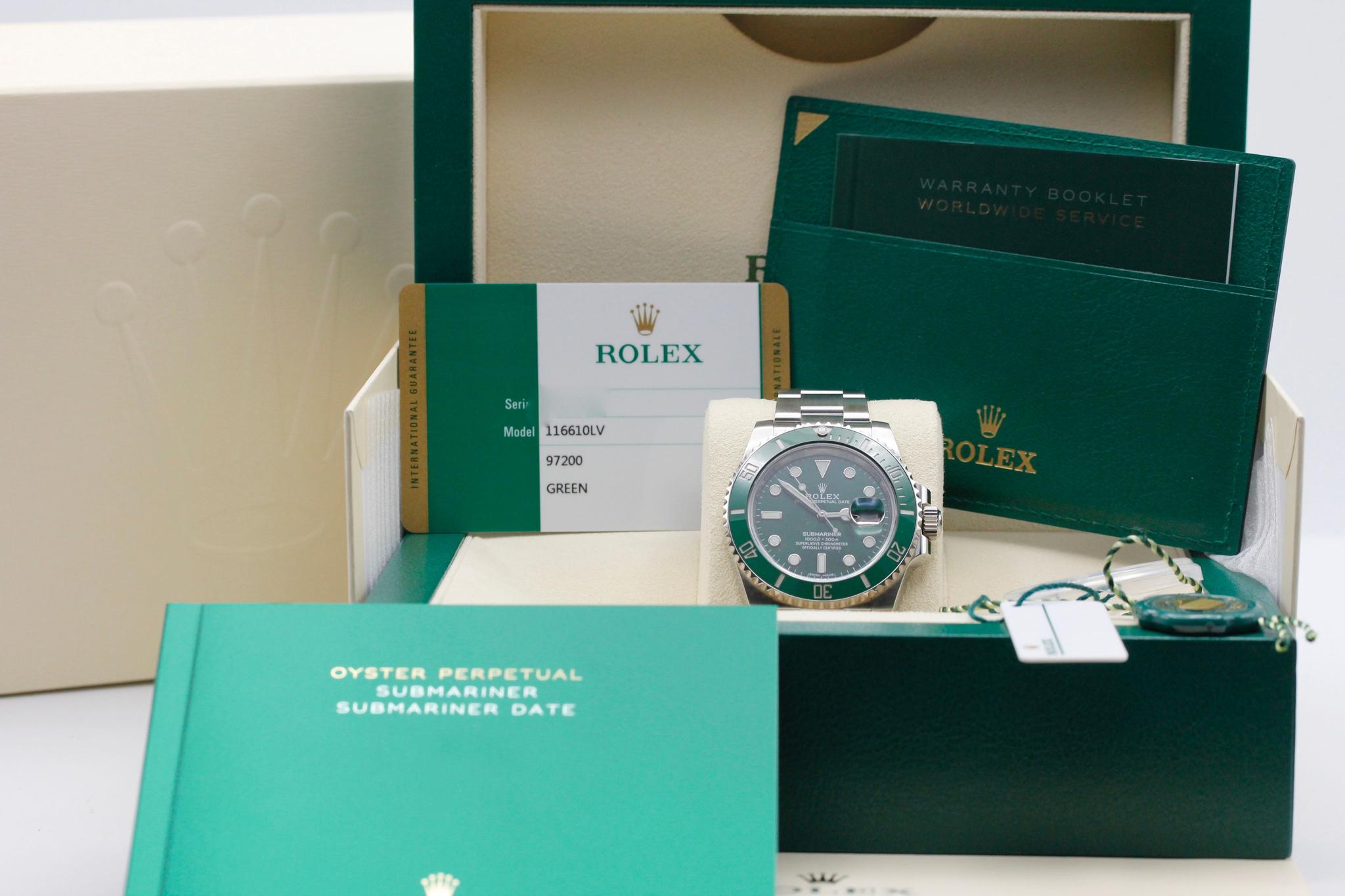 Watch Rolex Submariner Date  Oyster Perpetual 116610 LV / 97200