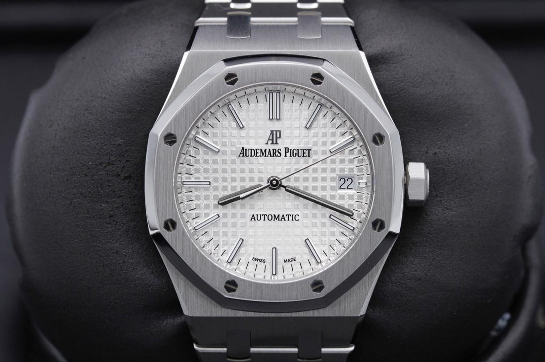 Audemars Piguet Royal Oak 15450ST.OO.1256ST.01