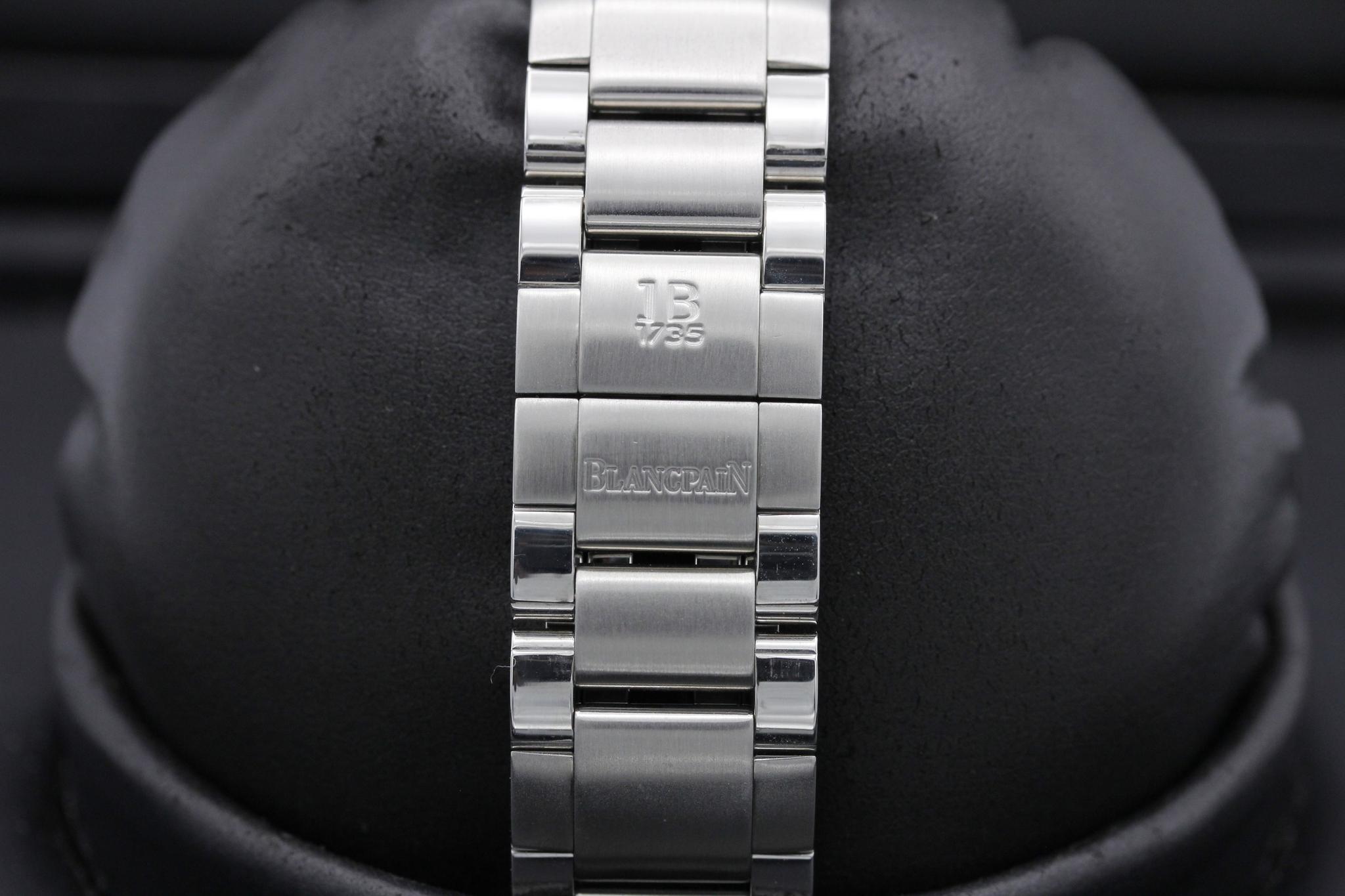 Watch Image 8