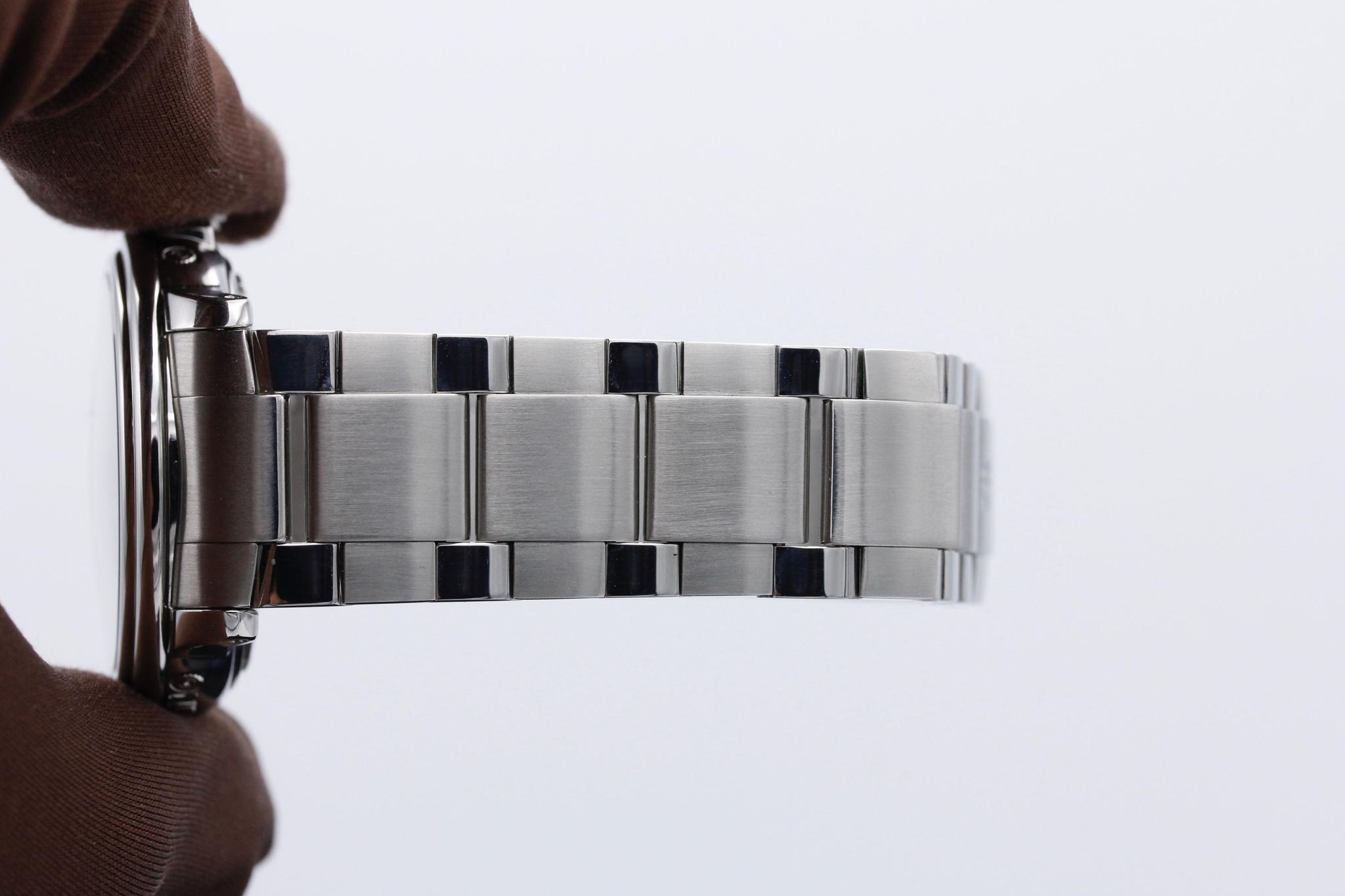 Watch Image 7