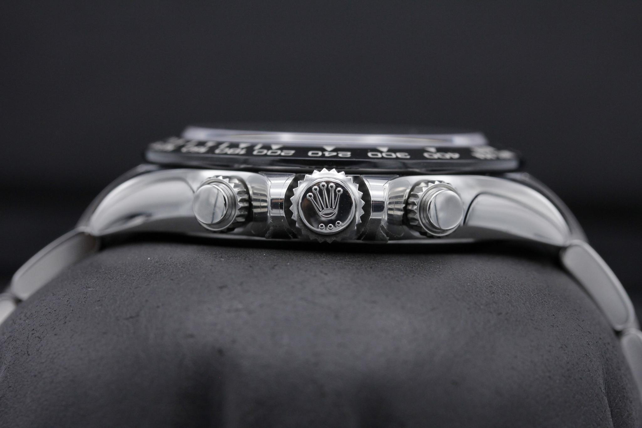 Watch Image 3