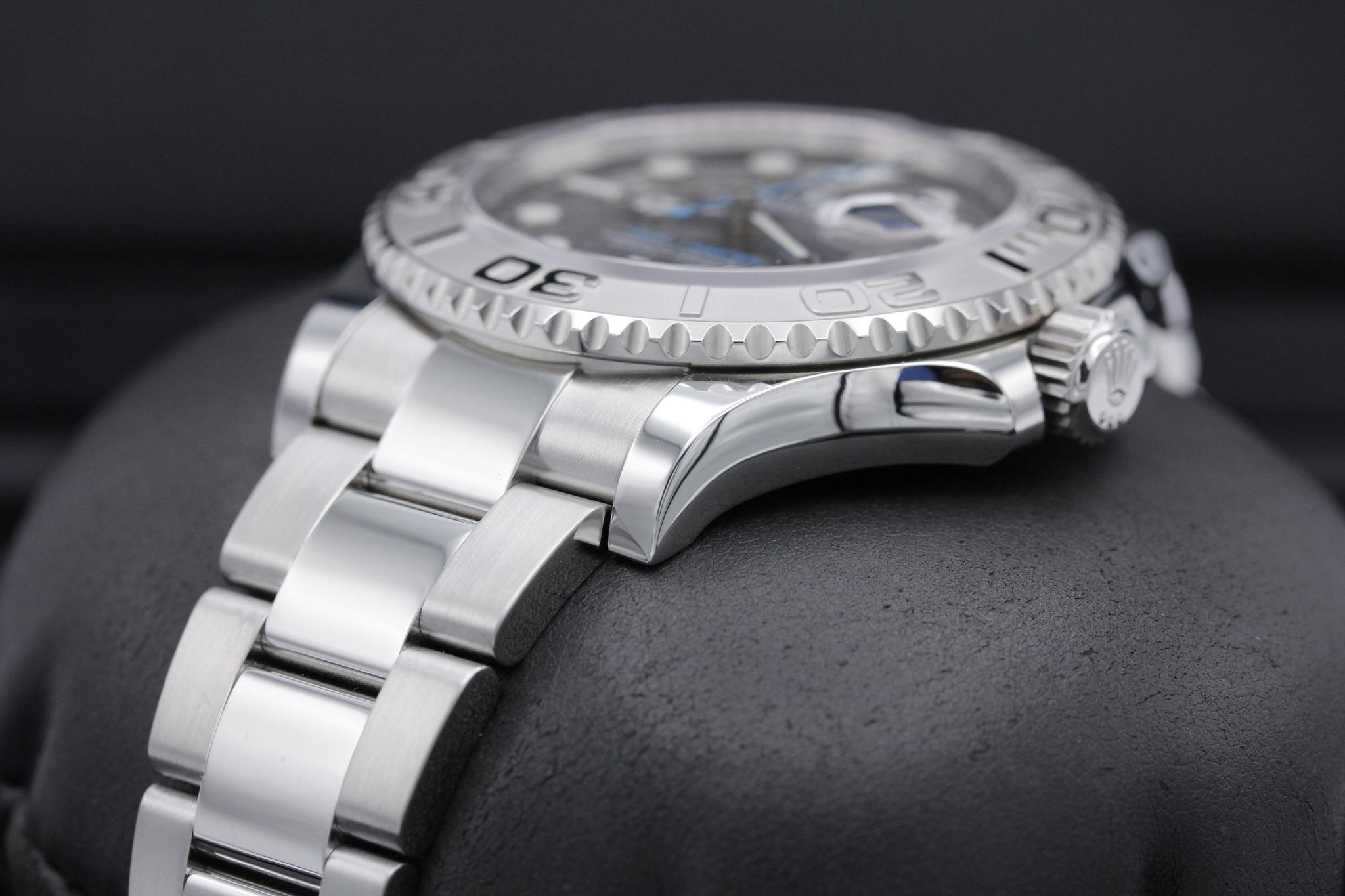 Watch Image 2