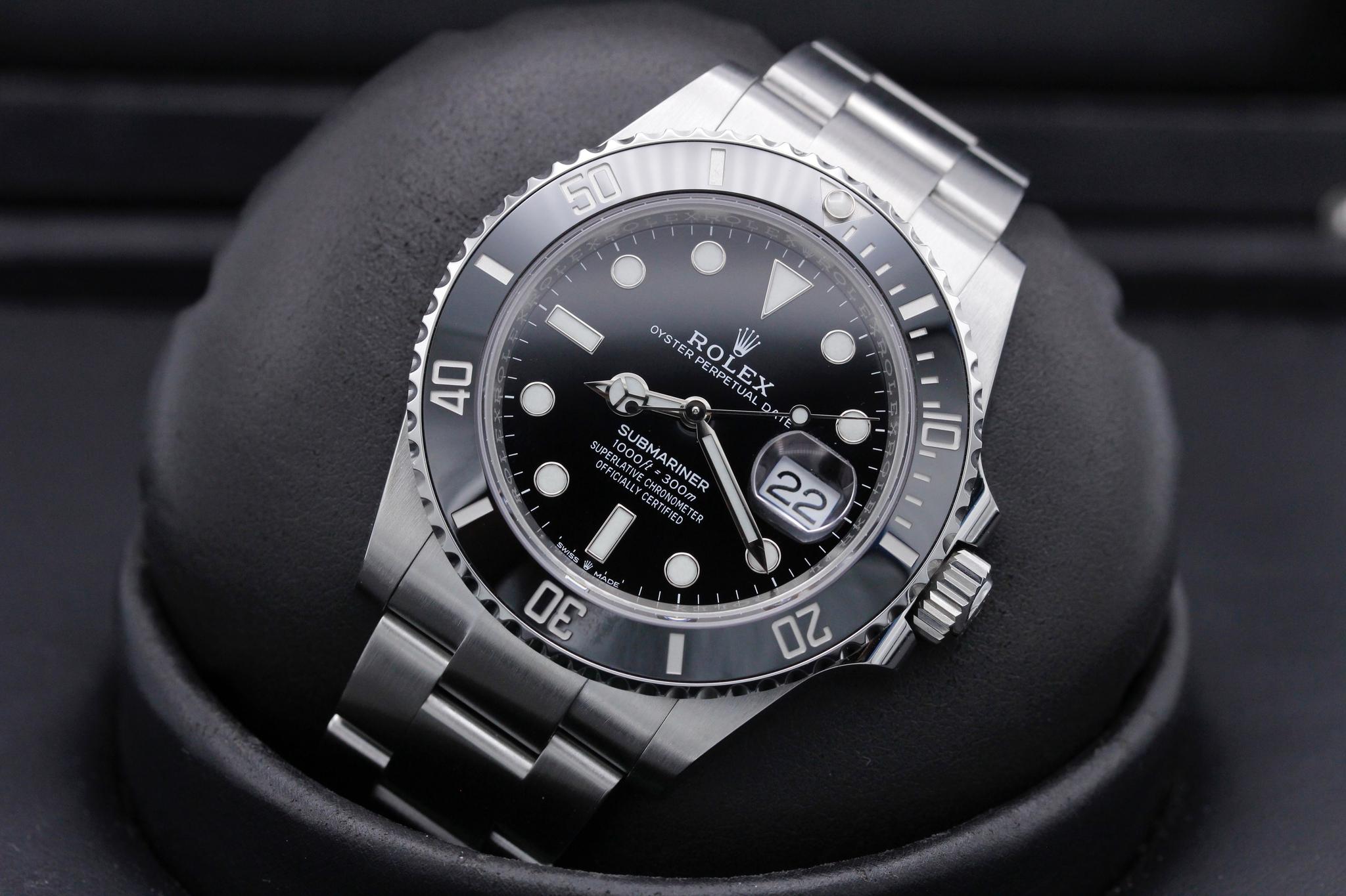 Watch Image 9