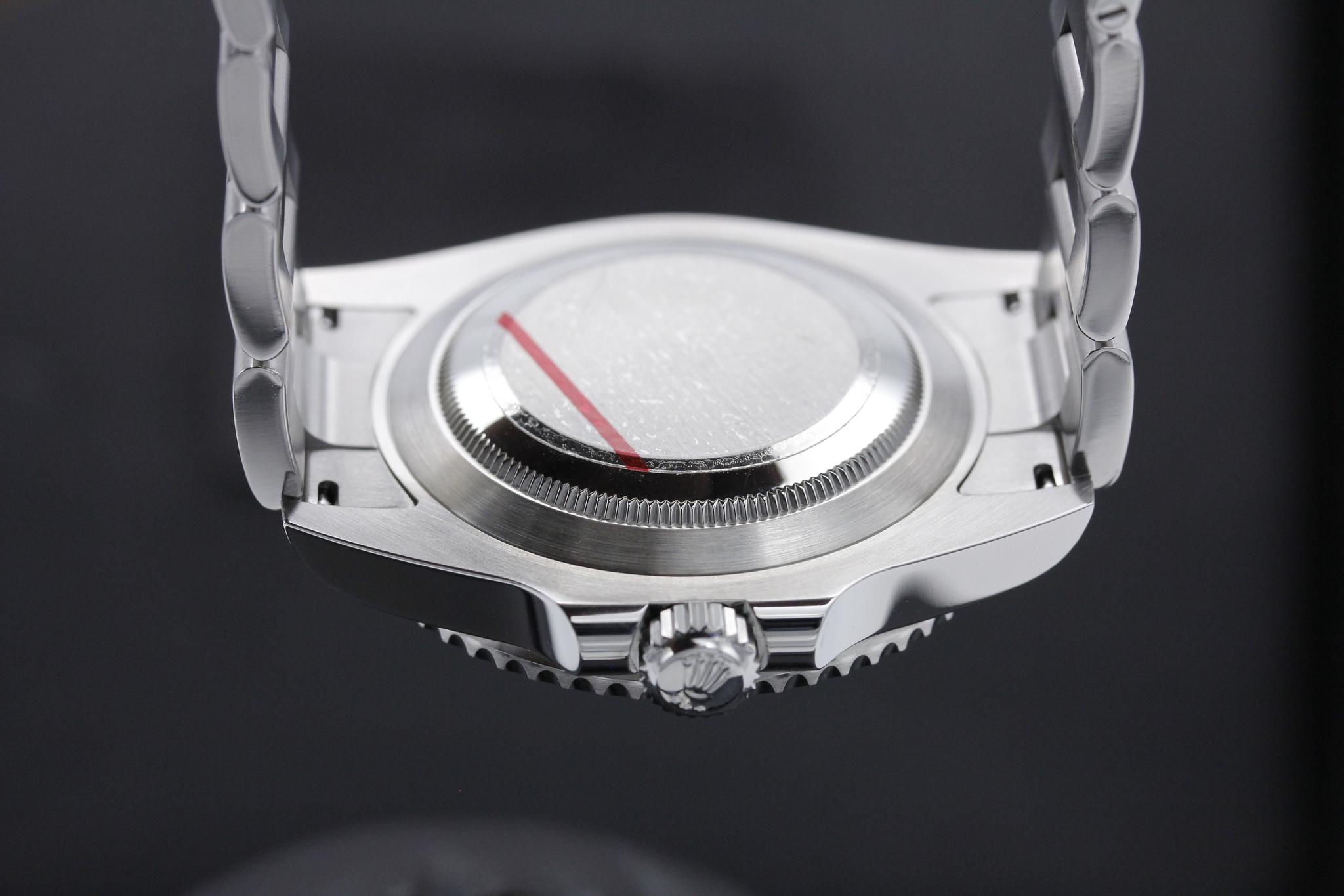 Watch Image 7