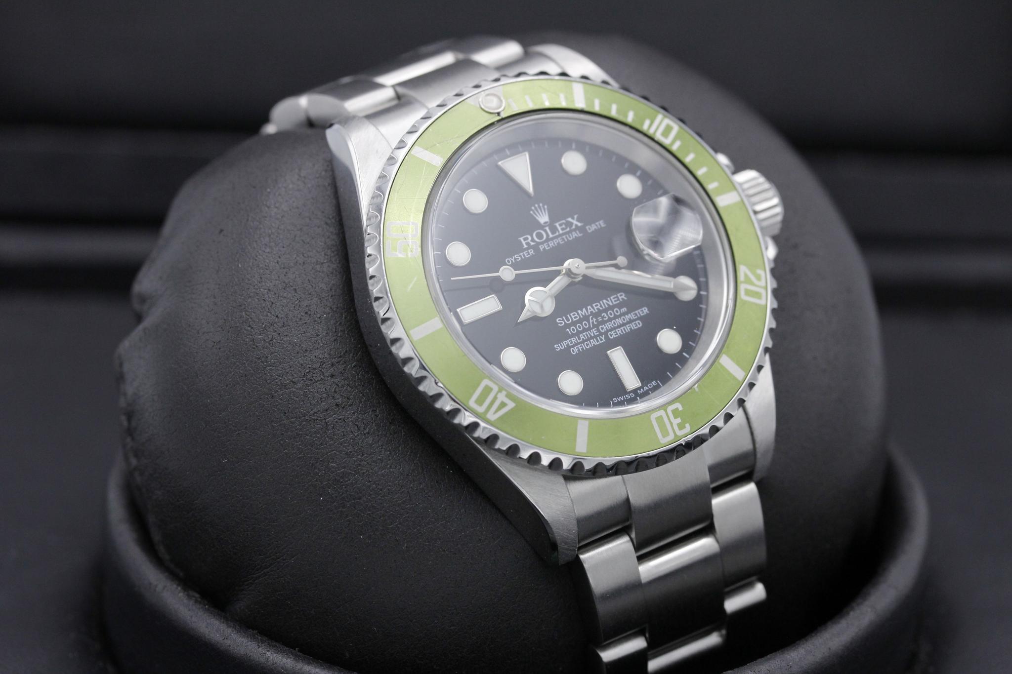 Watch Image 11