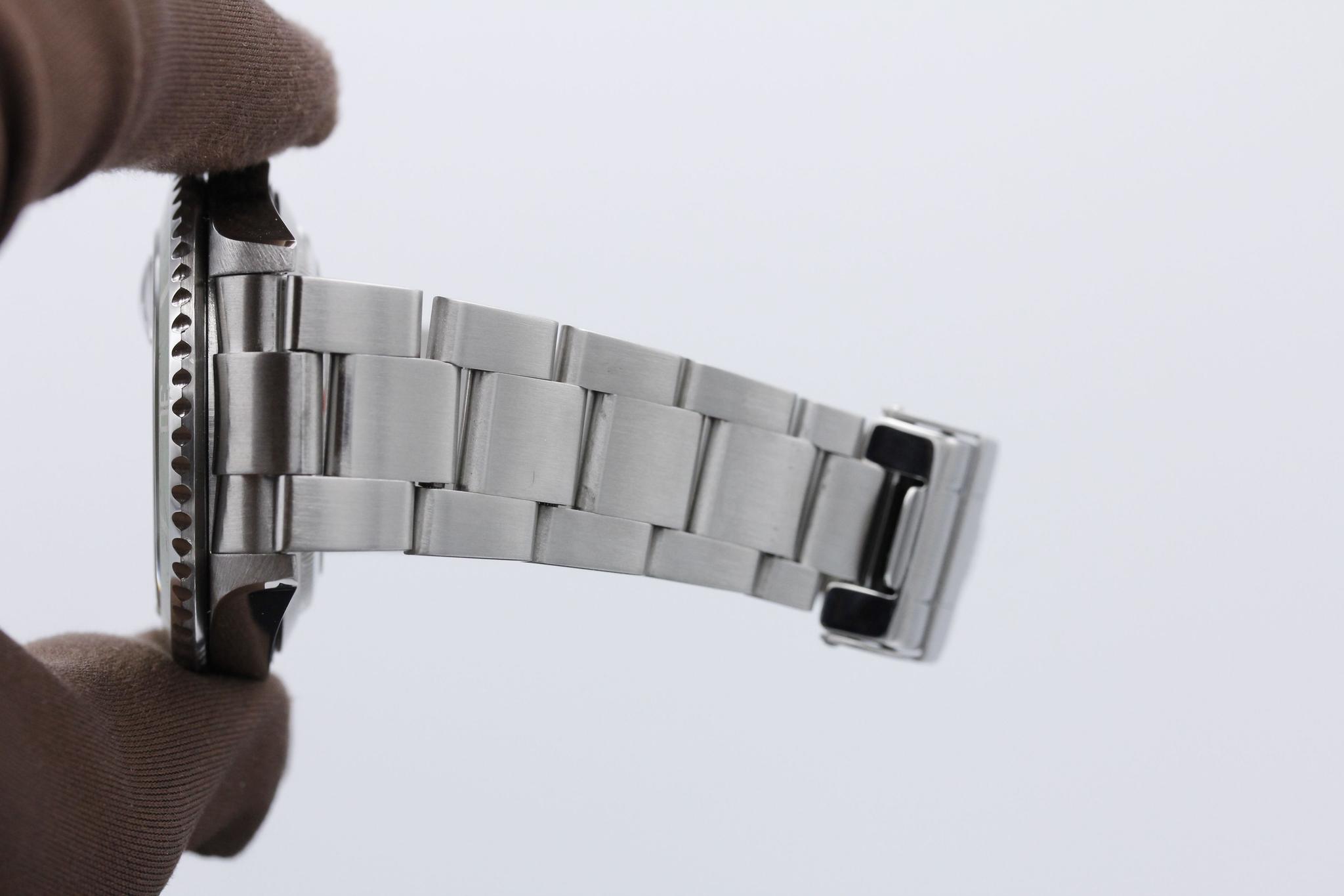 Watch Image 9