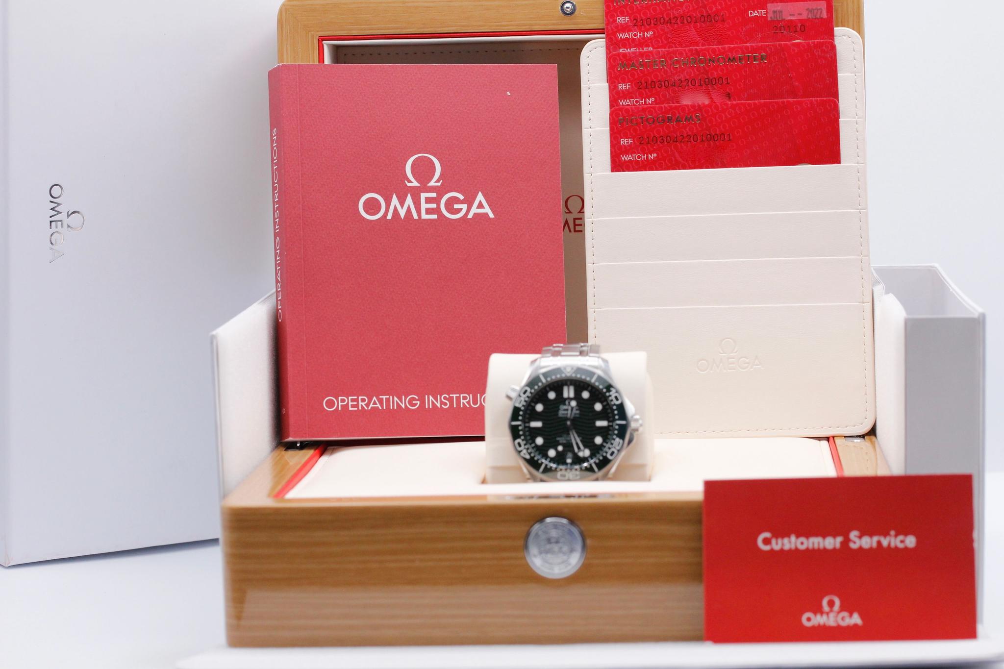 Watch Image 11
