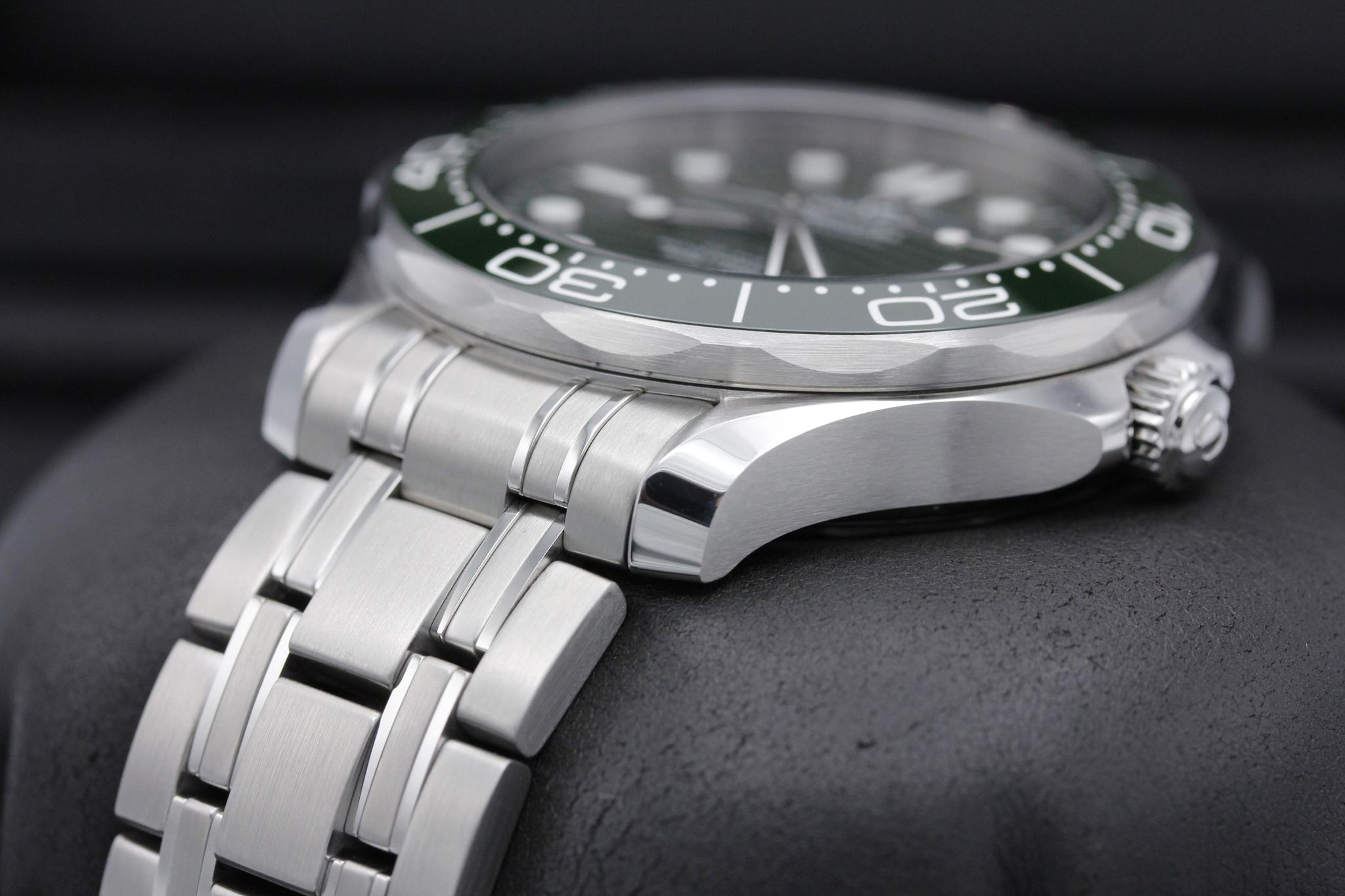 Watch Image 2