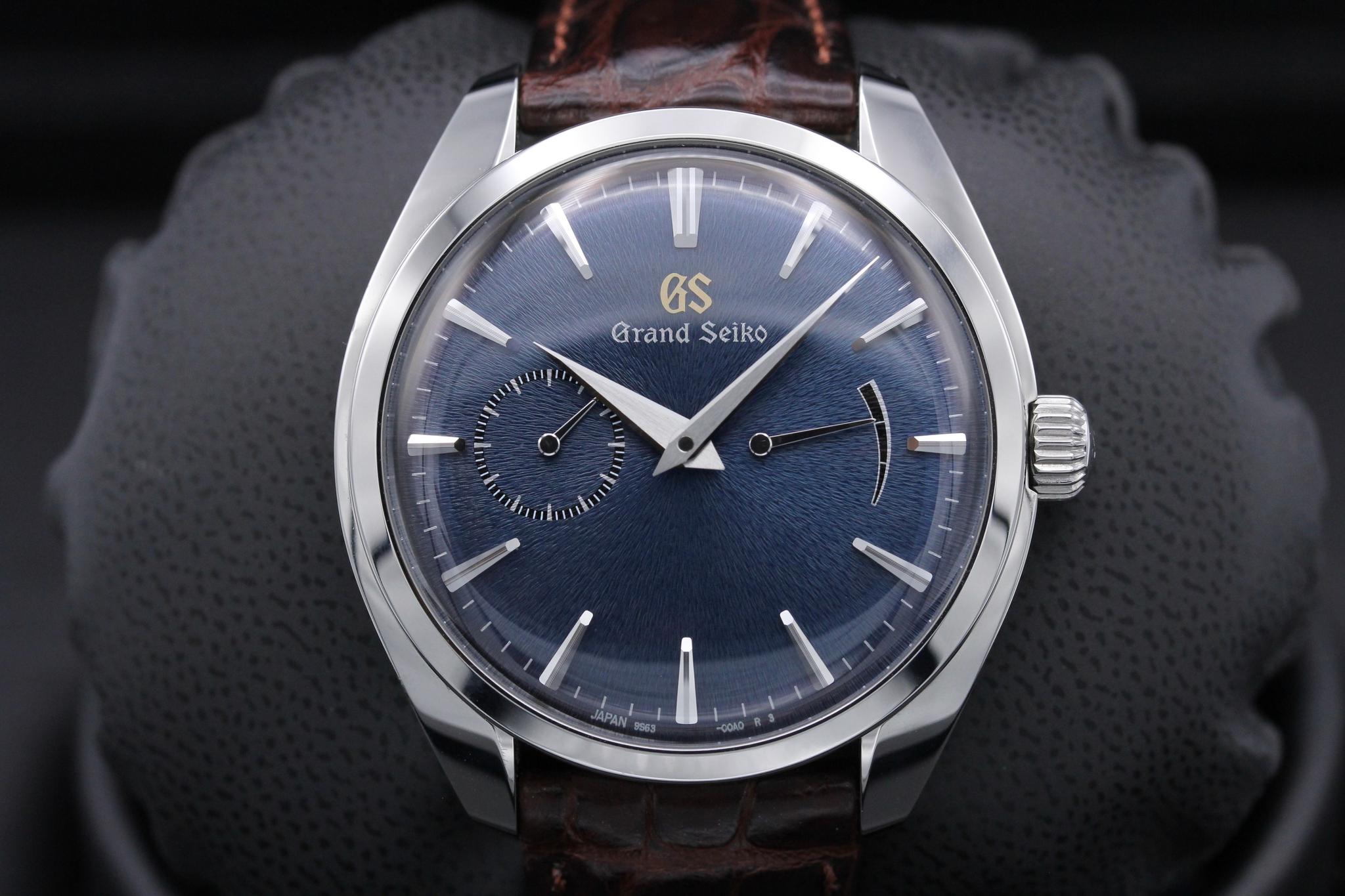 Watch Image 1