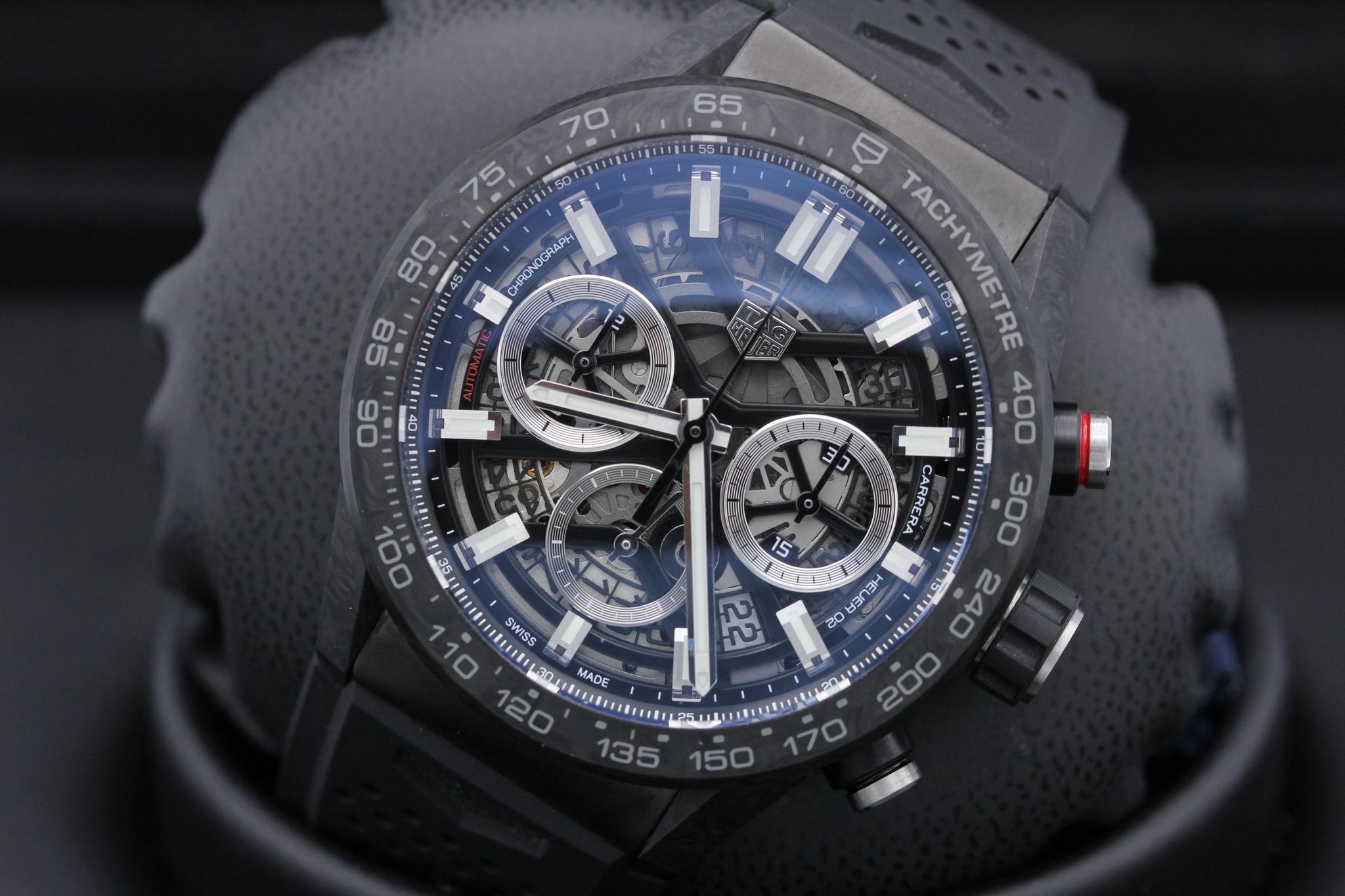 Watch Image 10