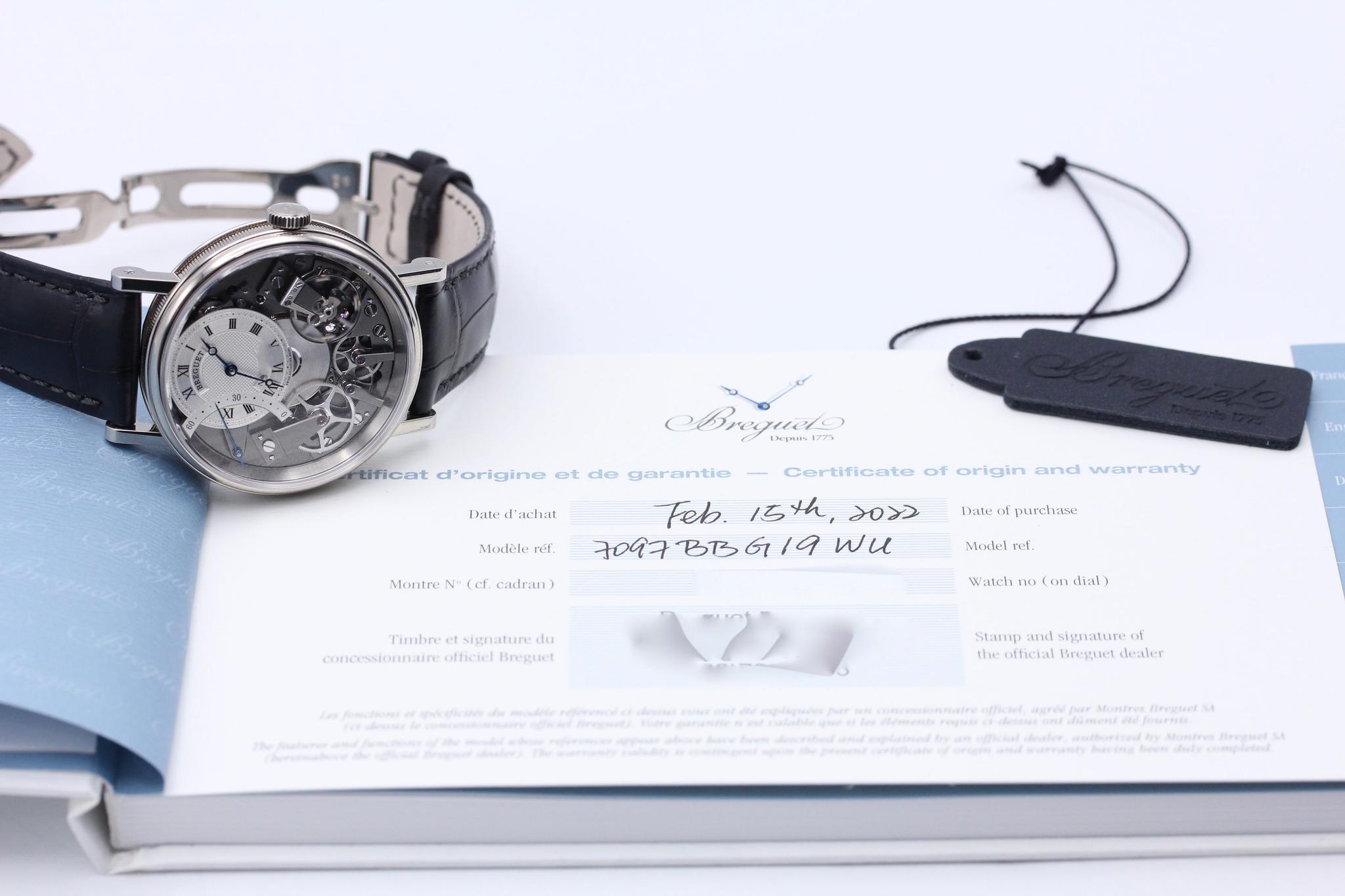 Watch Image 11