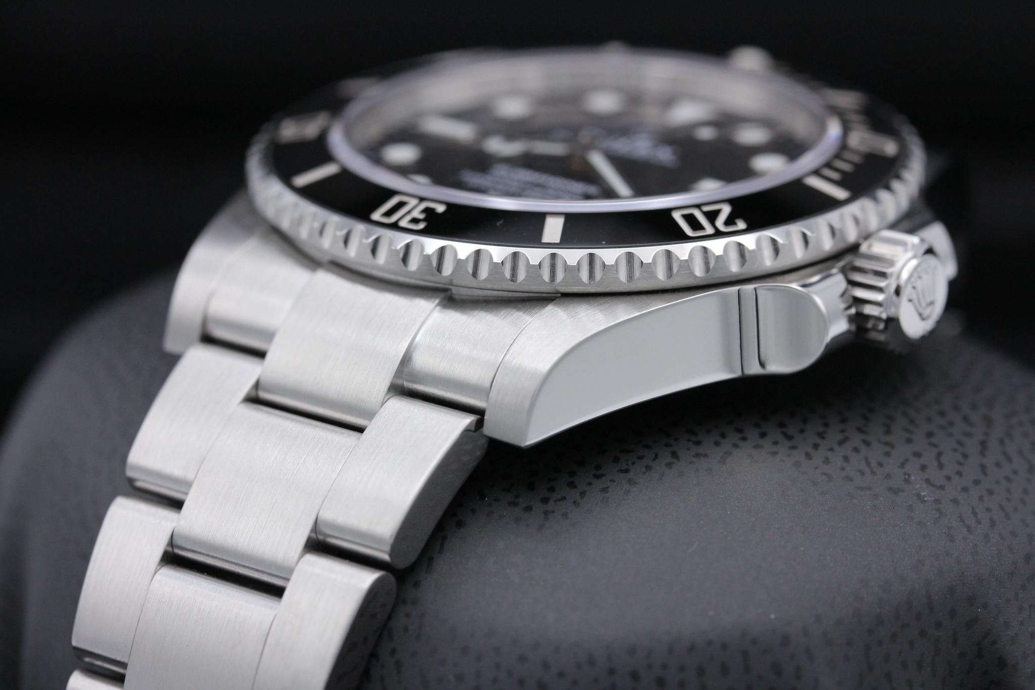 Watch Image 2