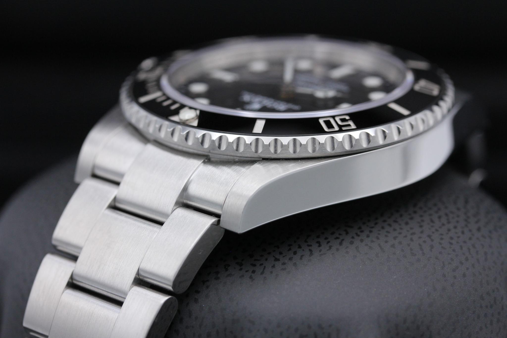 Watch Image 5