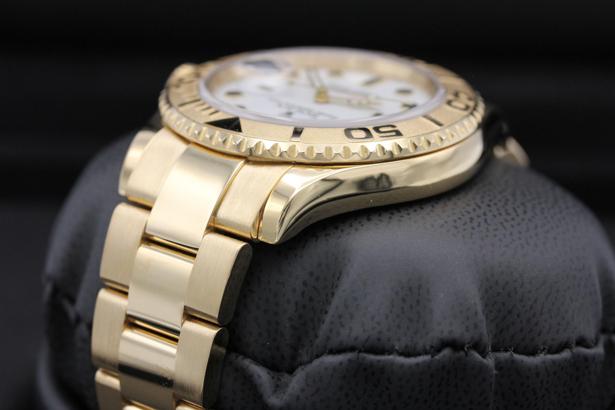 Watch Image 5