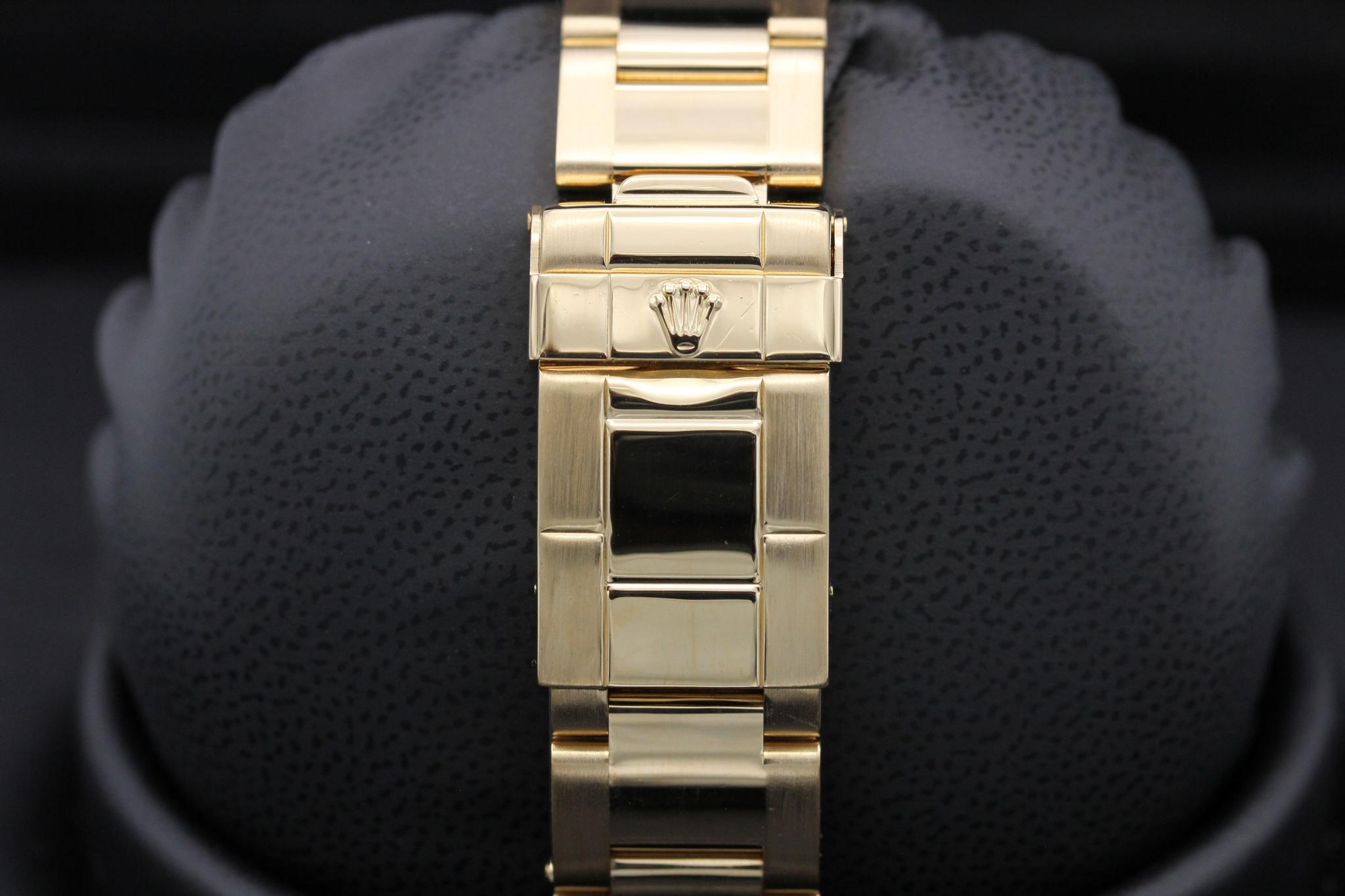 Watch Image 8