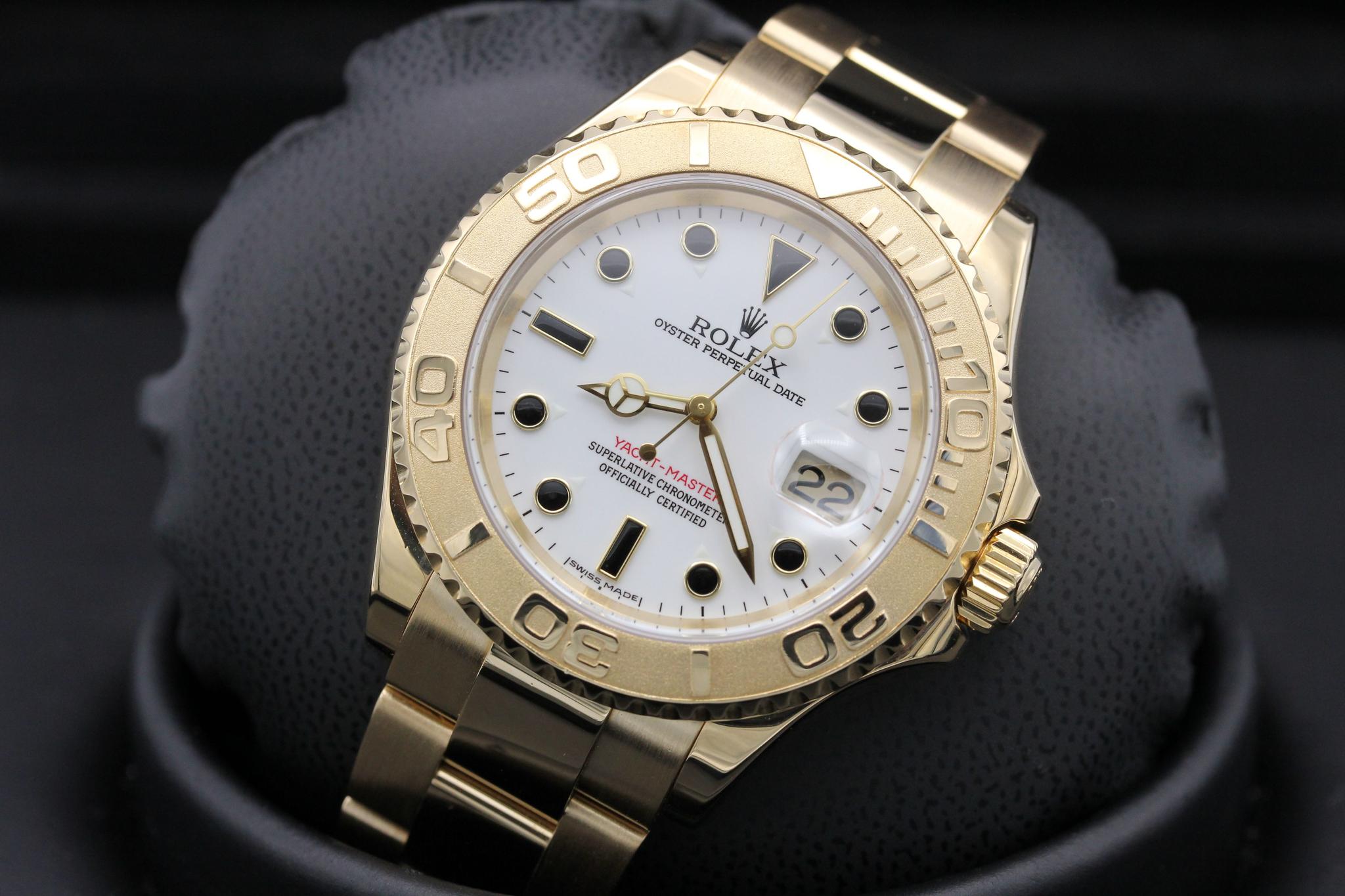 Watch Image 9