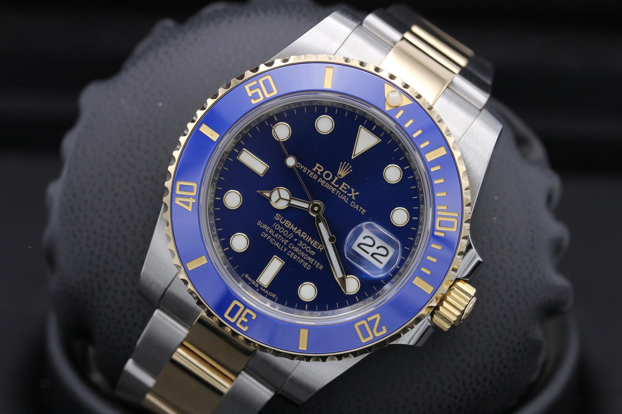 Watch Image 10