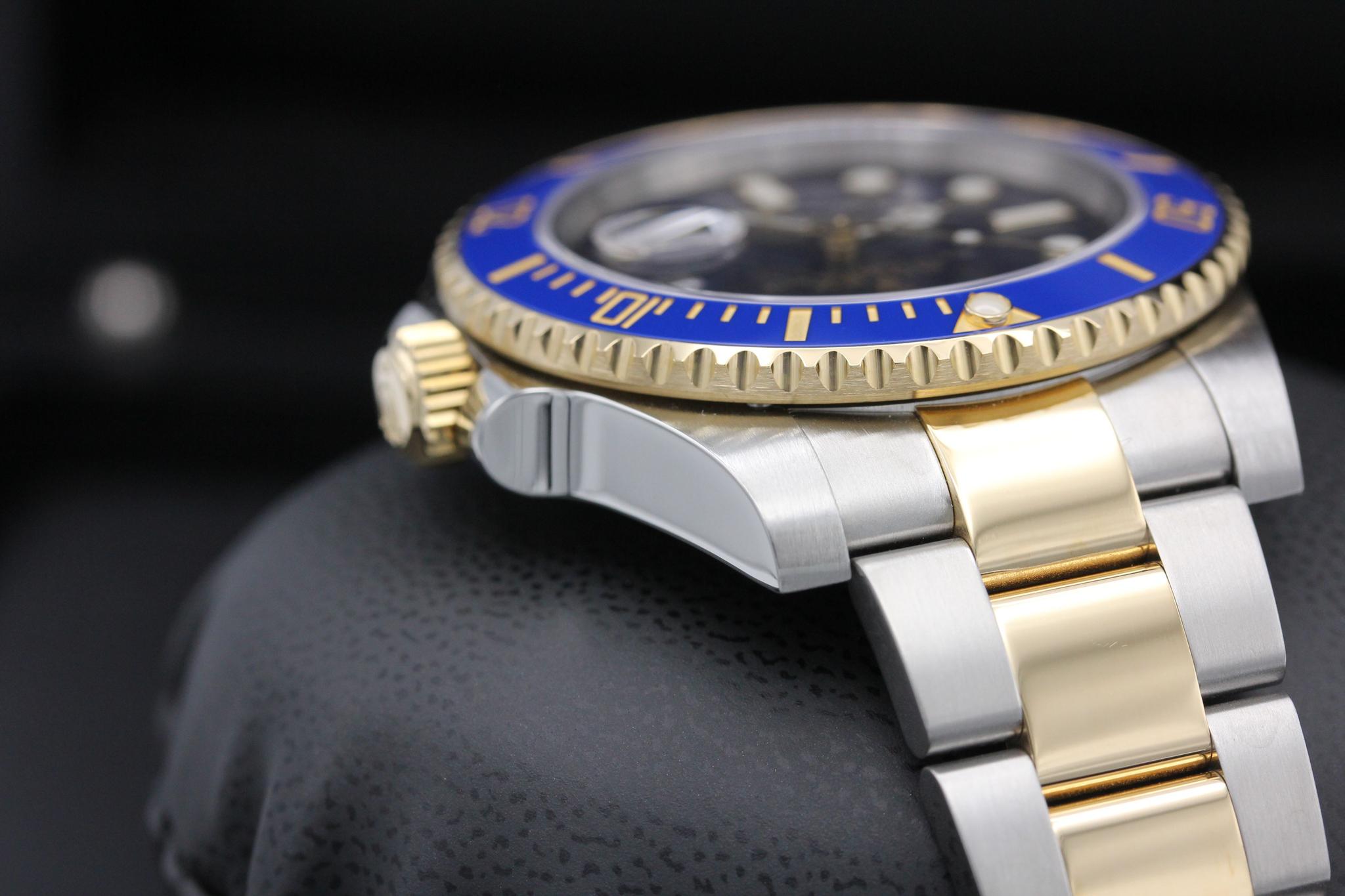 Watch Image 4