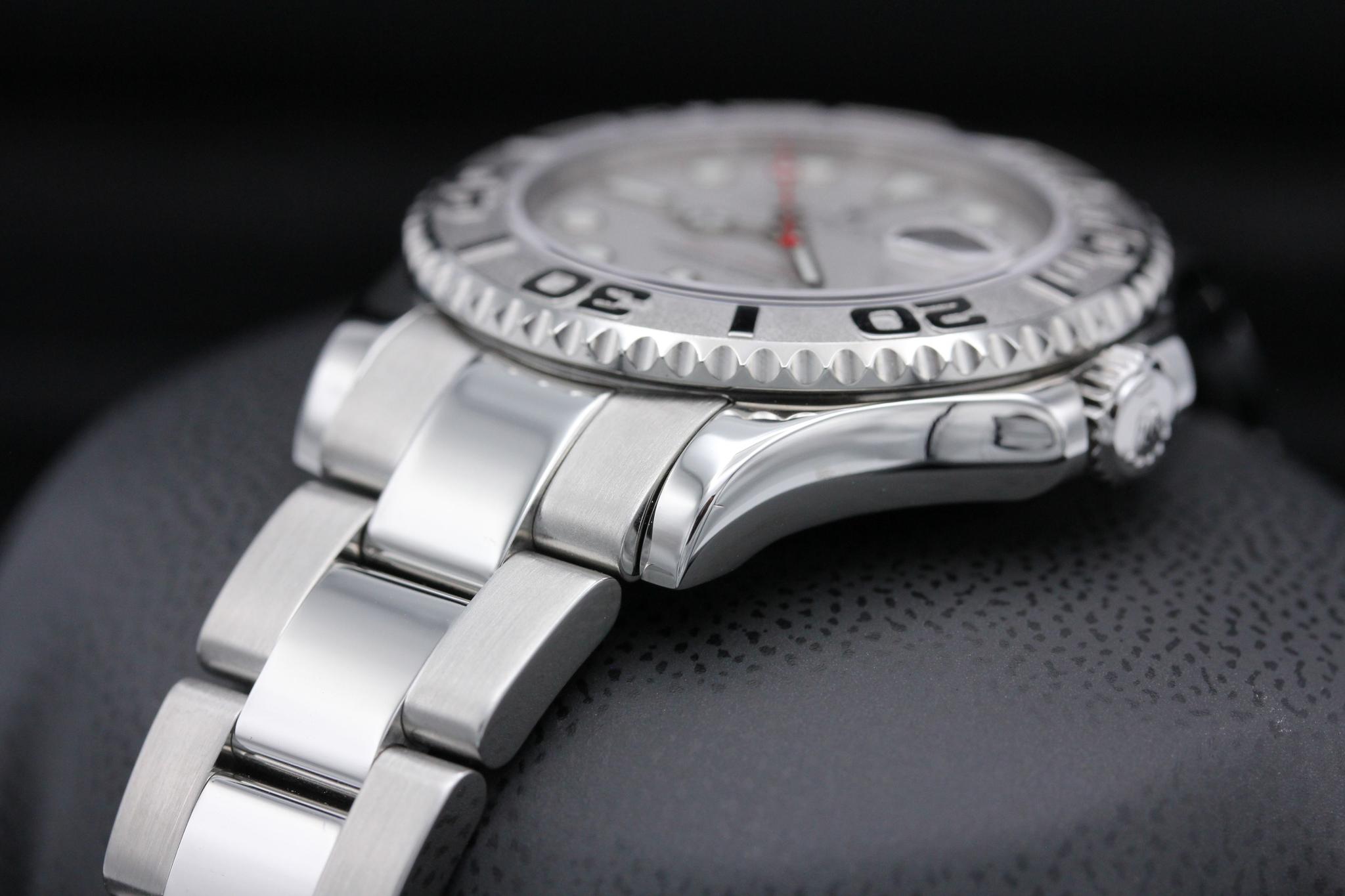 Watch Image 2