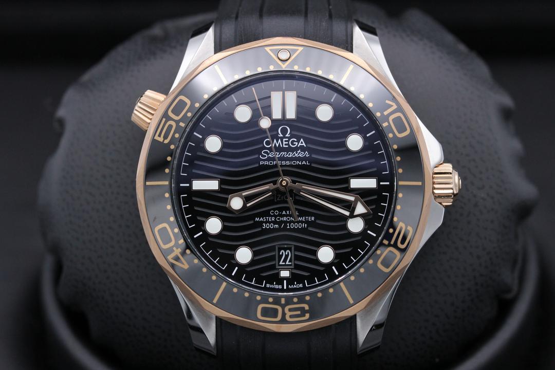 Omega Seamaster Diver 300 M 210.22.42.20.01.002