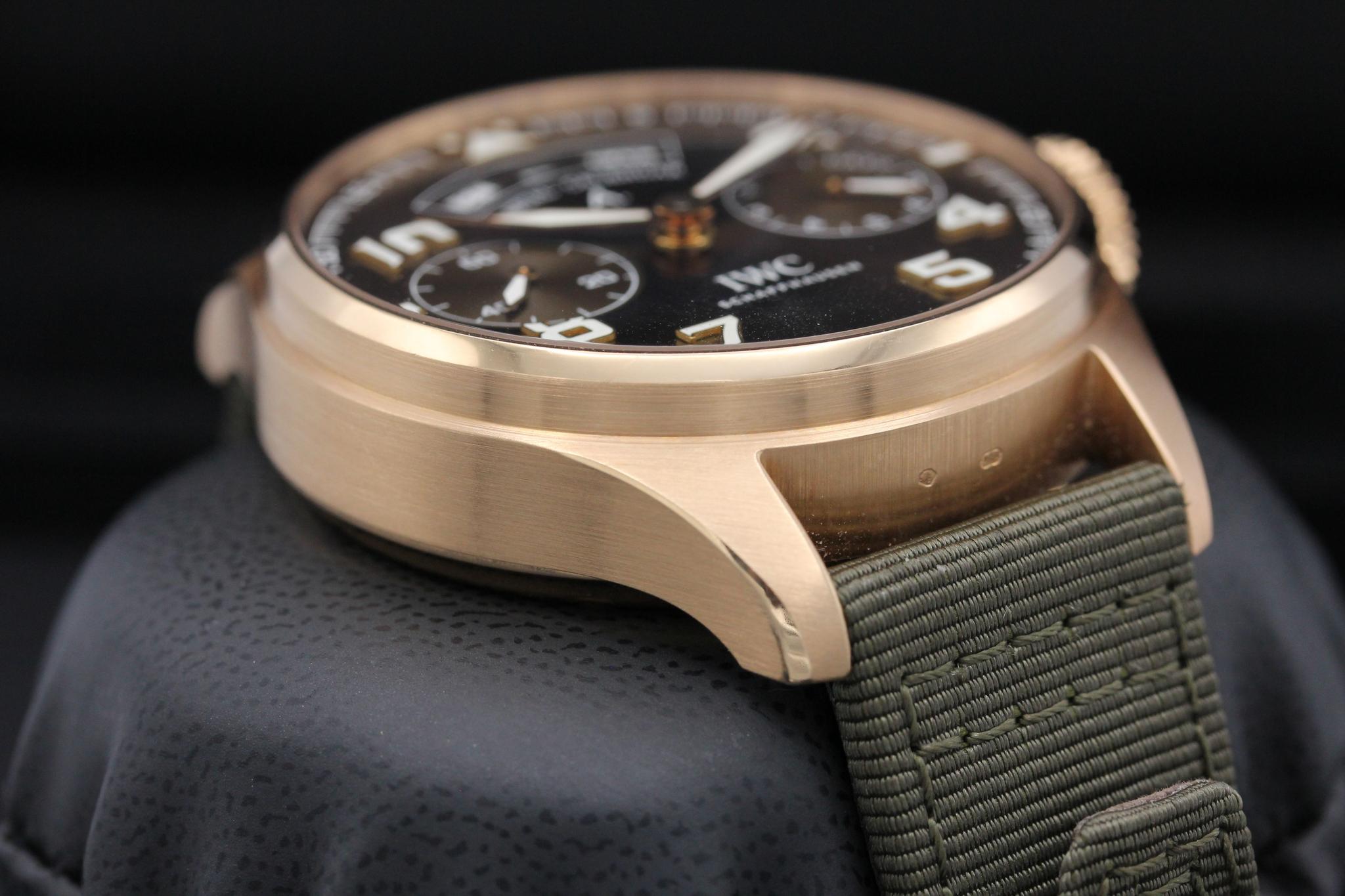 Watch Image 6