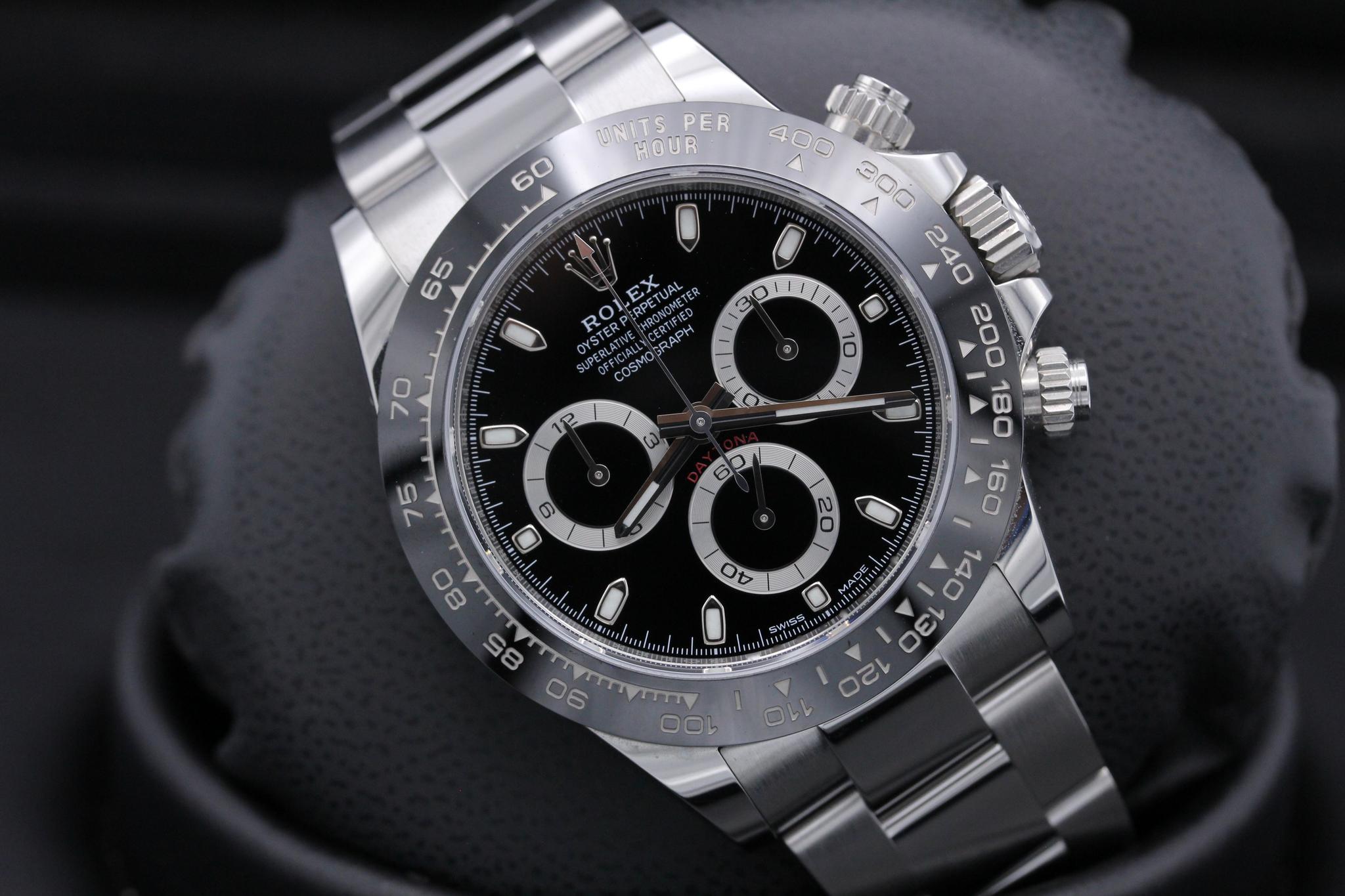 Watch Image 9