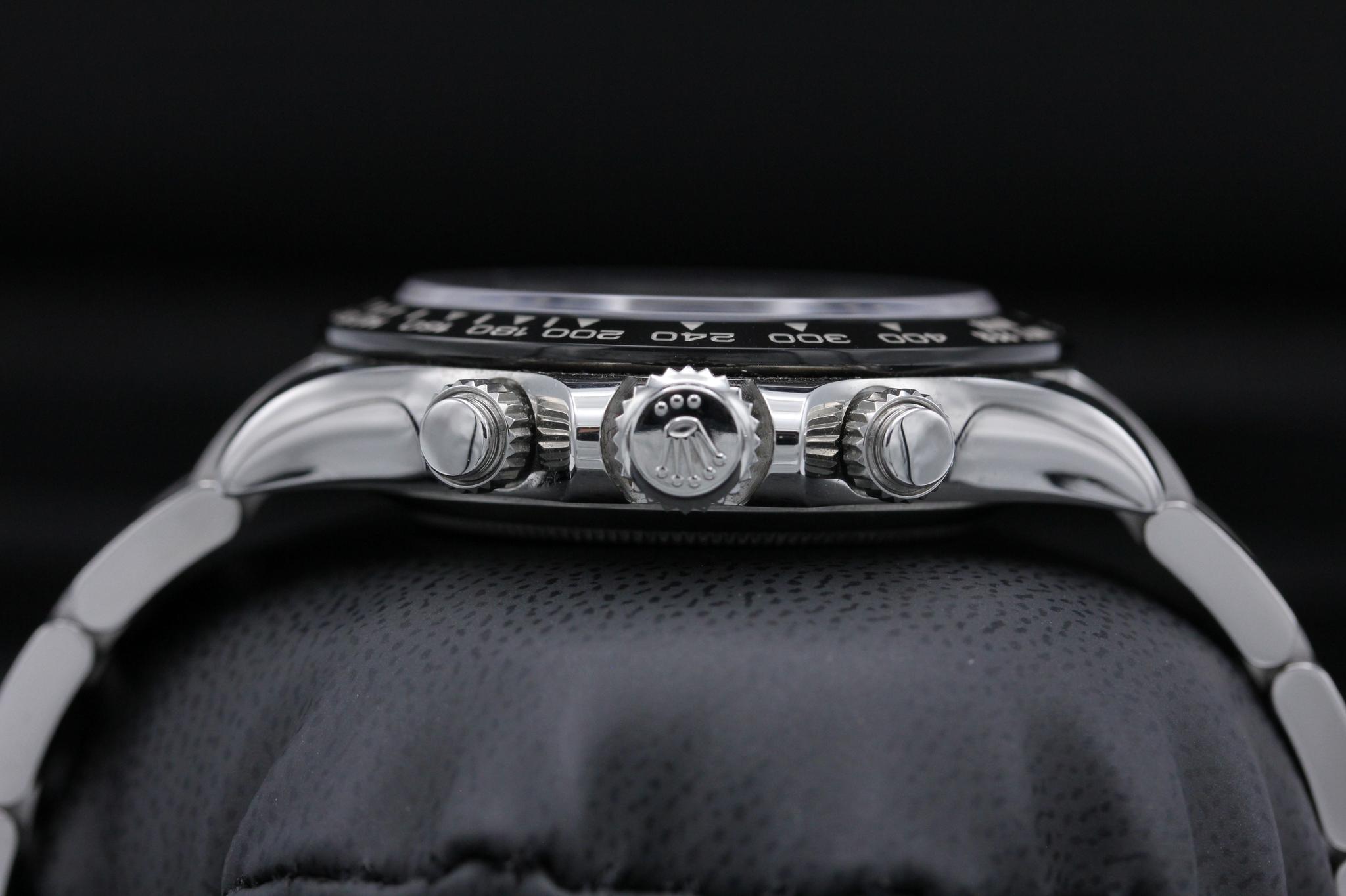 Watch Image 3